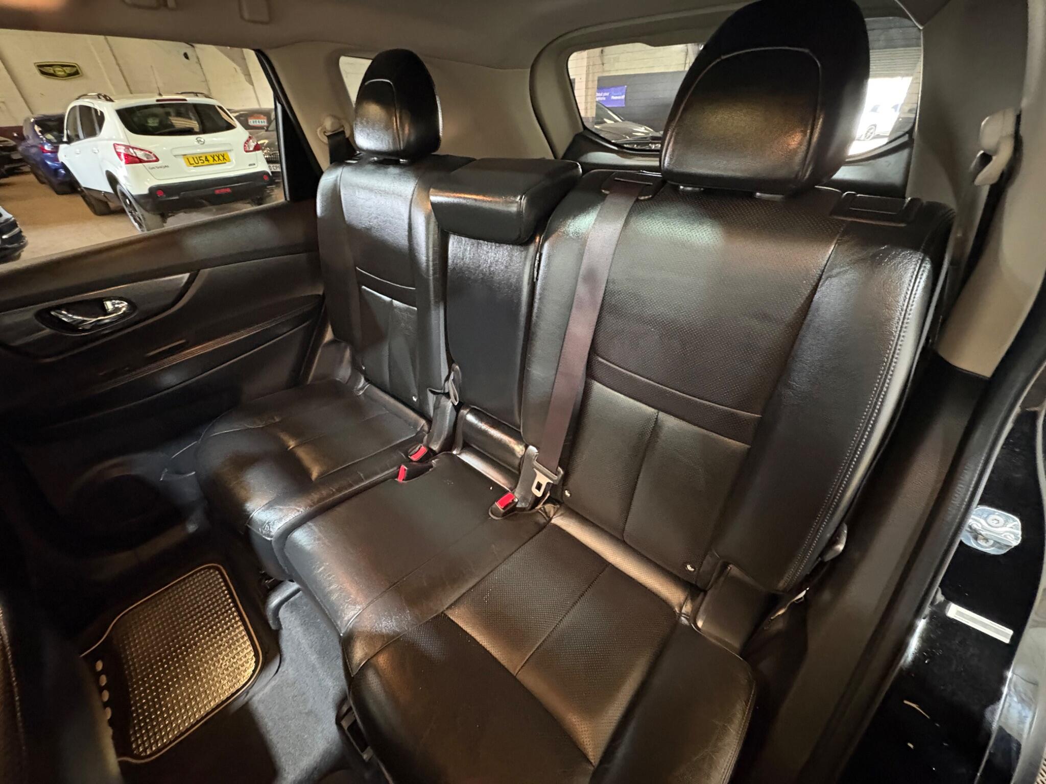 Nissan X-Trail view 57