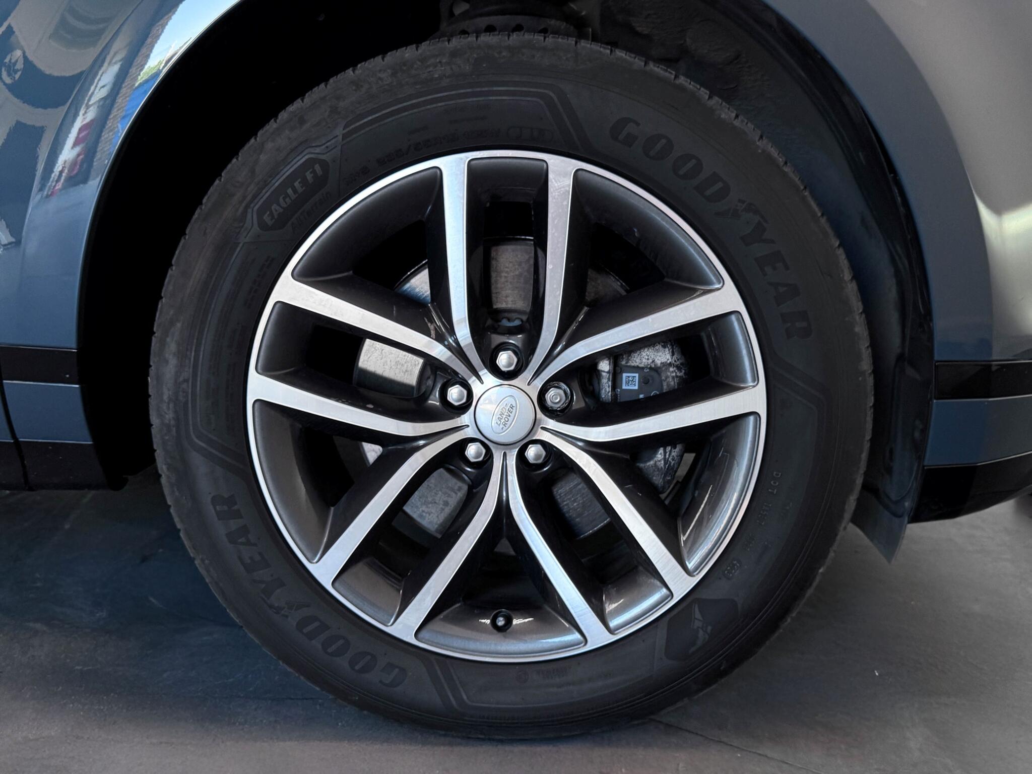 Land Rover Range Rover Evoque view 63