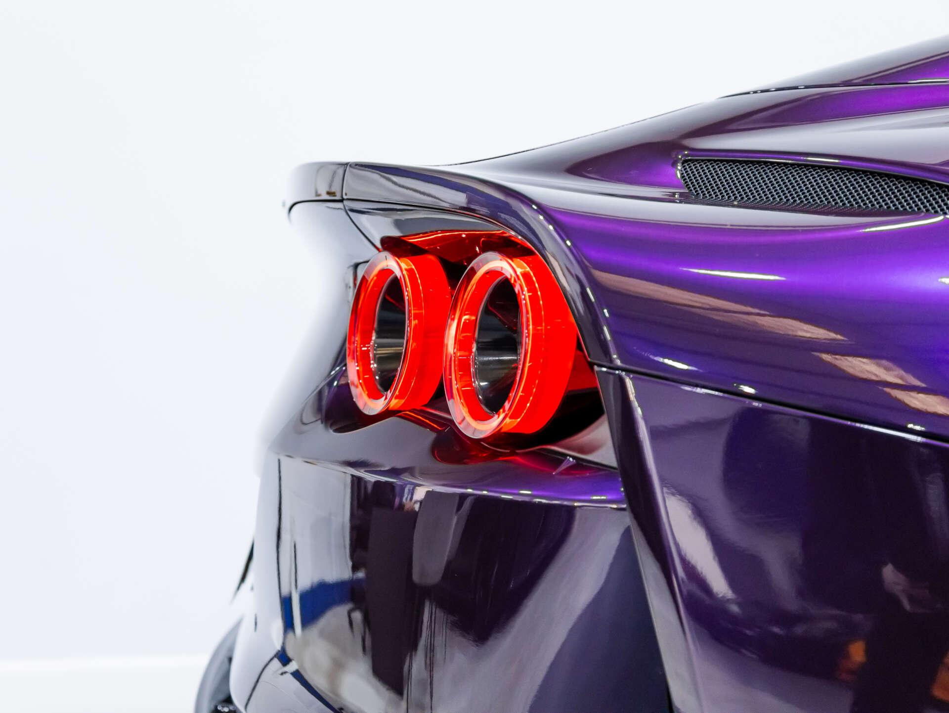 Ferrari 812 view 86