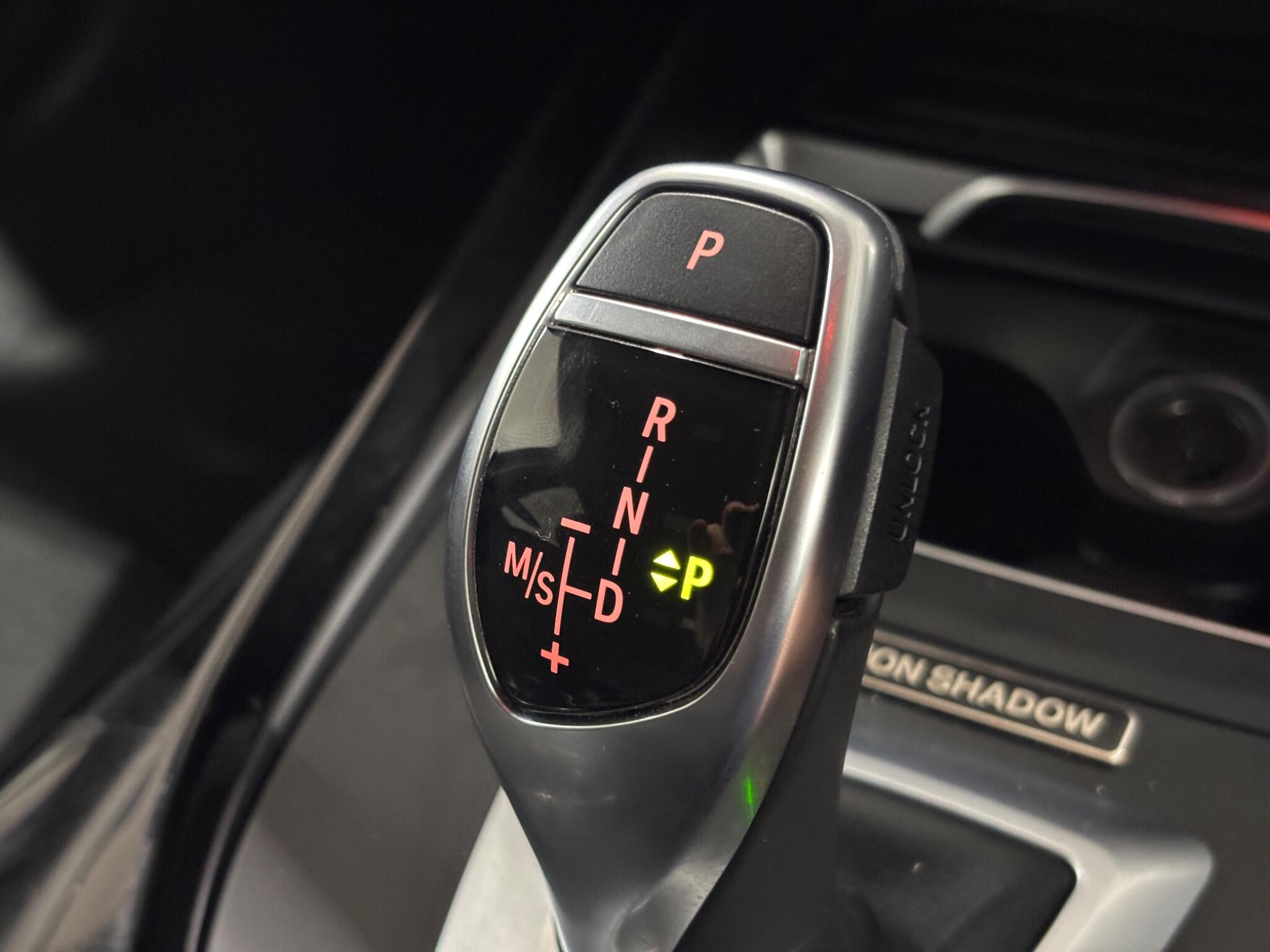 BMW 1 Series view 40
