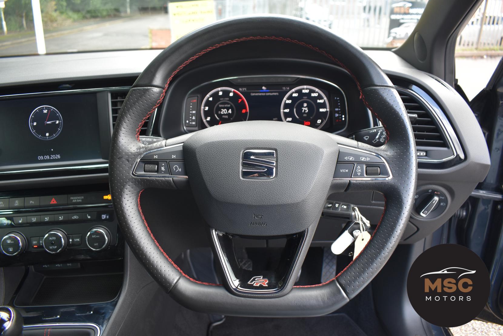 Seat Leon Leon view 45
