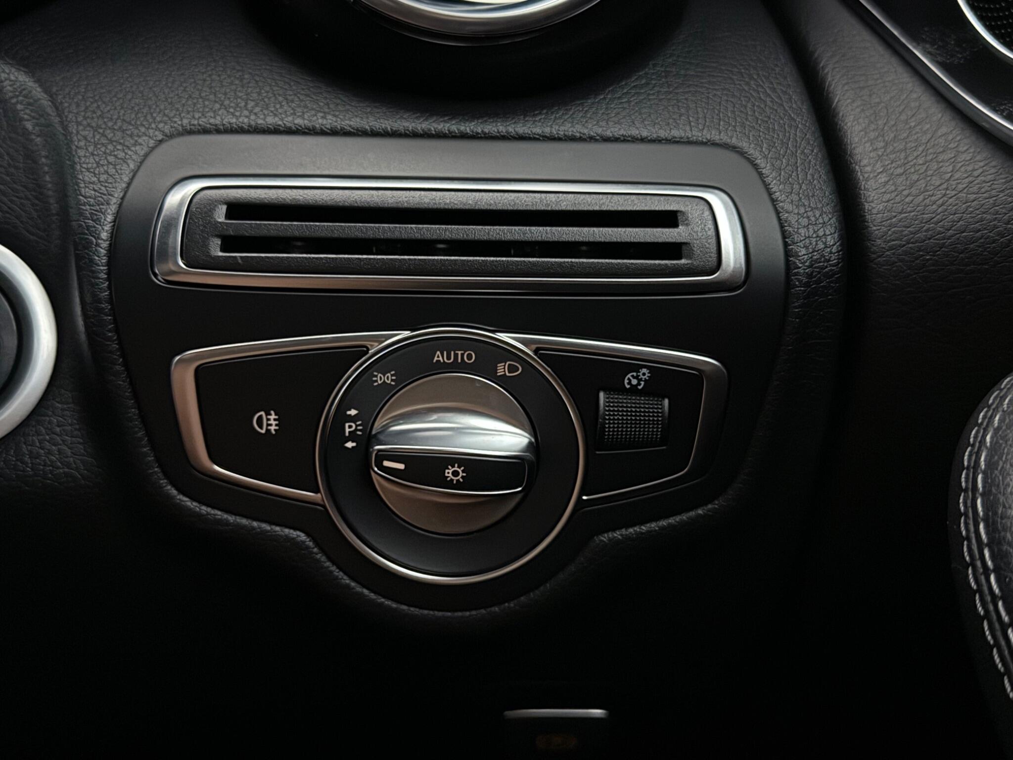 Mercedes-Benz GLC view 20