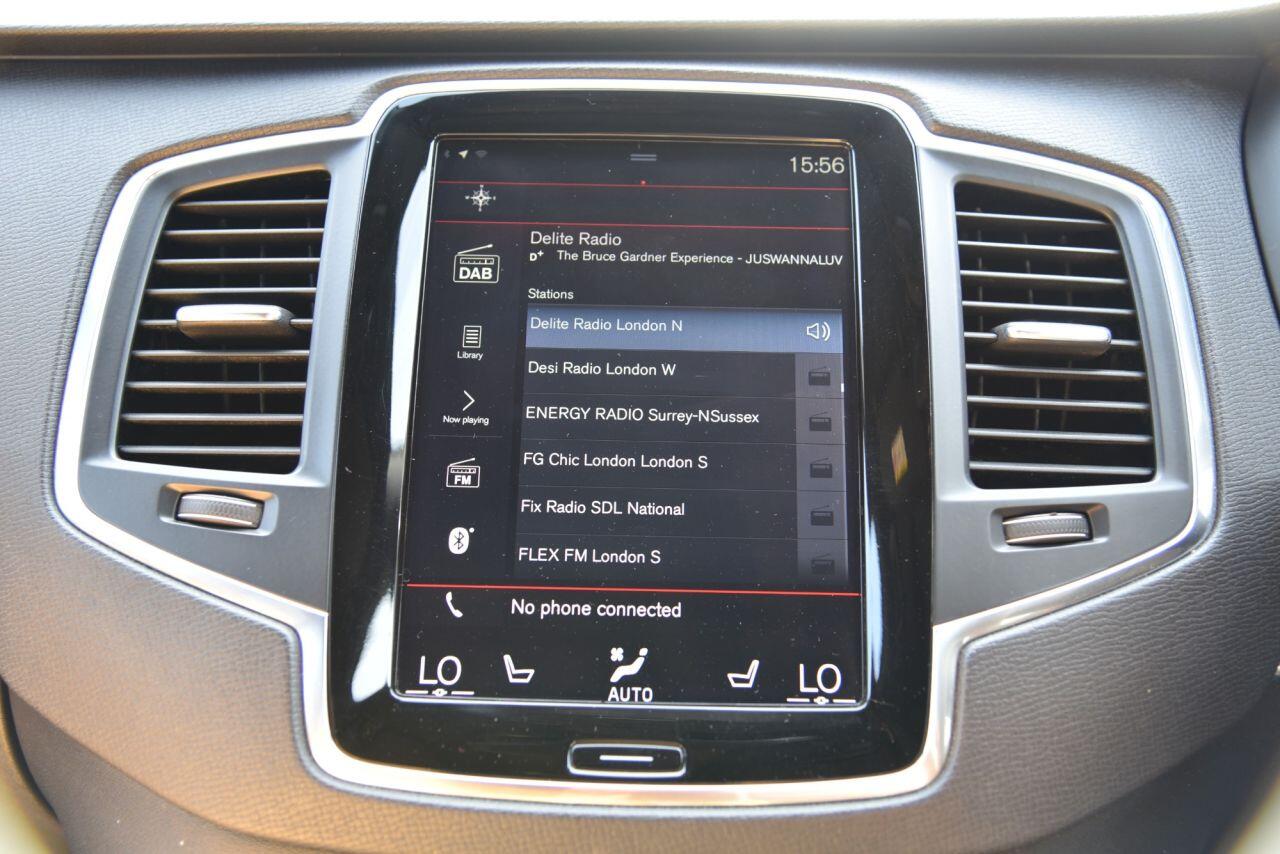 Volvo XC90 view 43