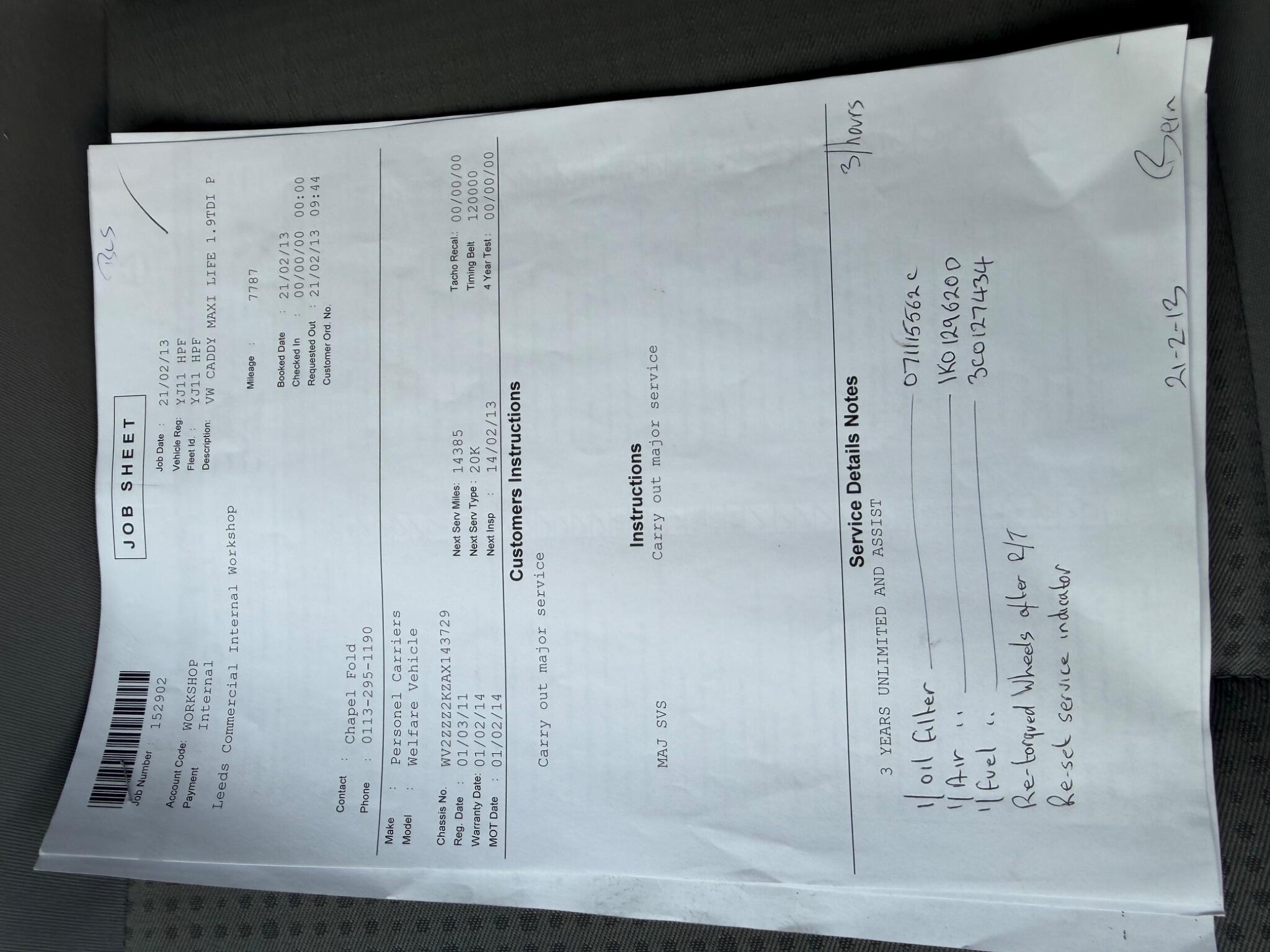 Volkswagen Caddy Maxi Life view 35
