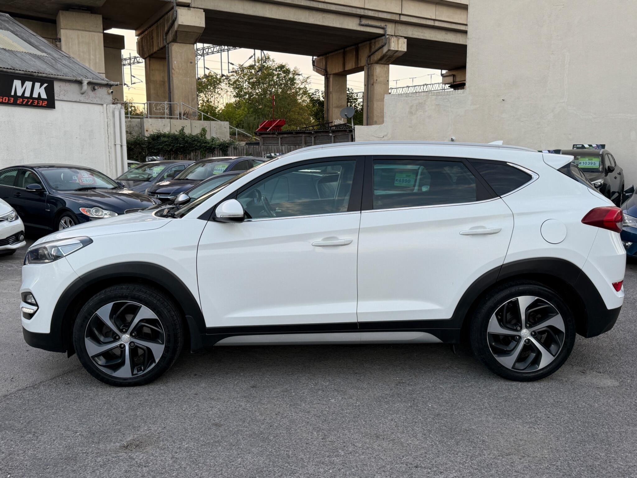 Hyundai TUCSON - Image 10