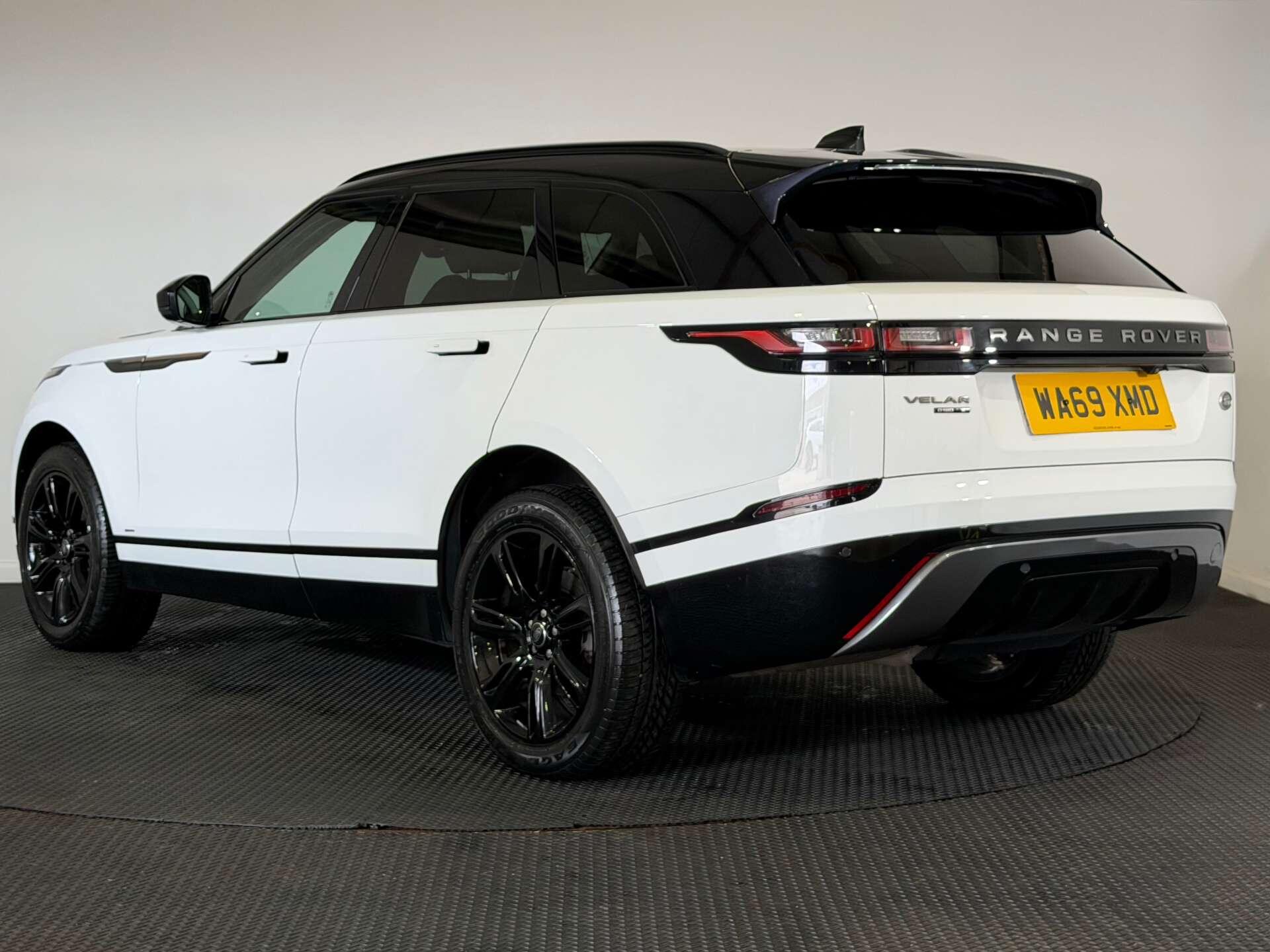Land Rover Range Rover Velar view 5