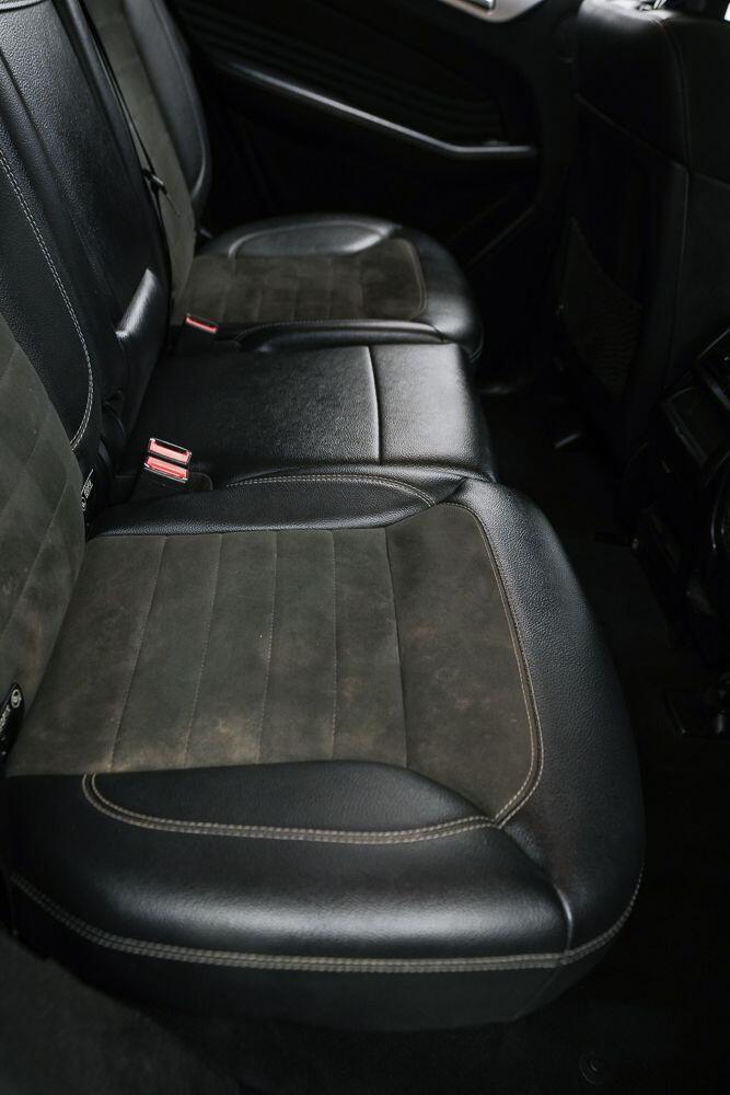 Mercedes-Benz M Class view 15