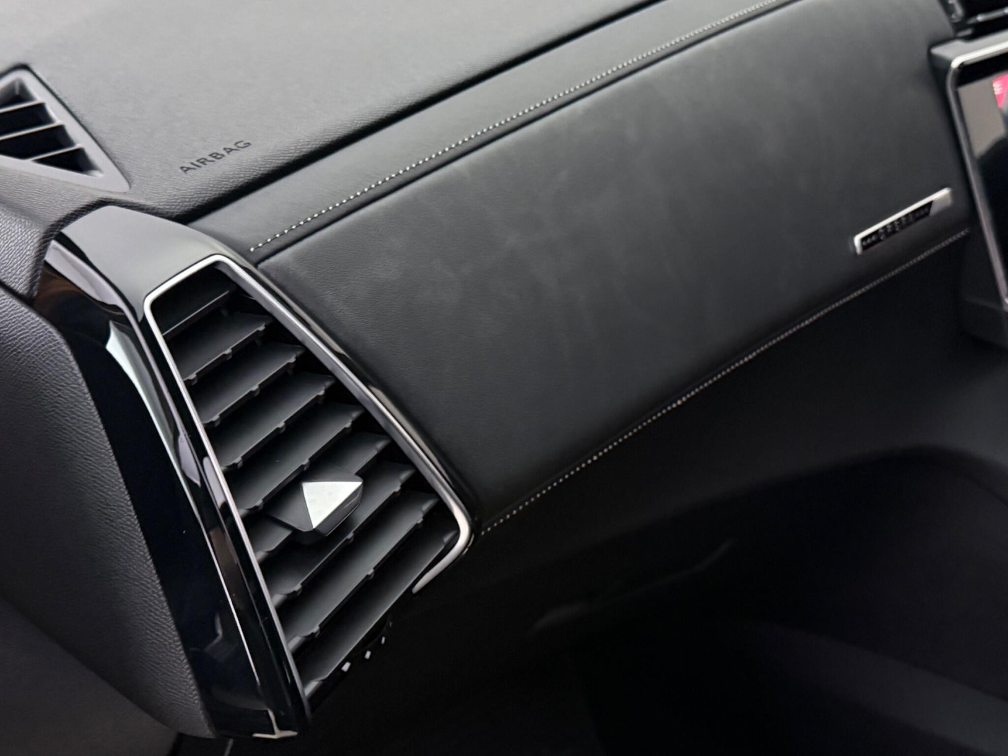 DS Automobiles DS 7 Crossback view 43