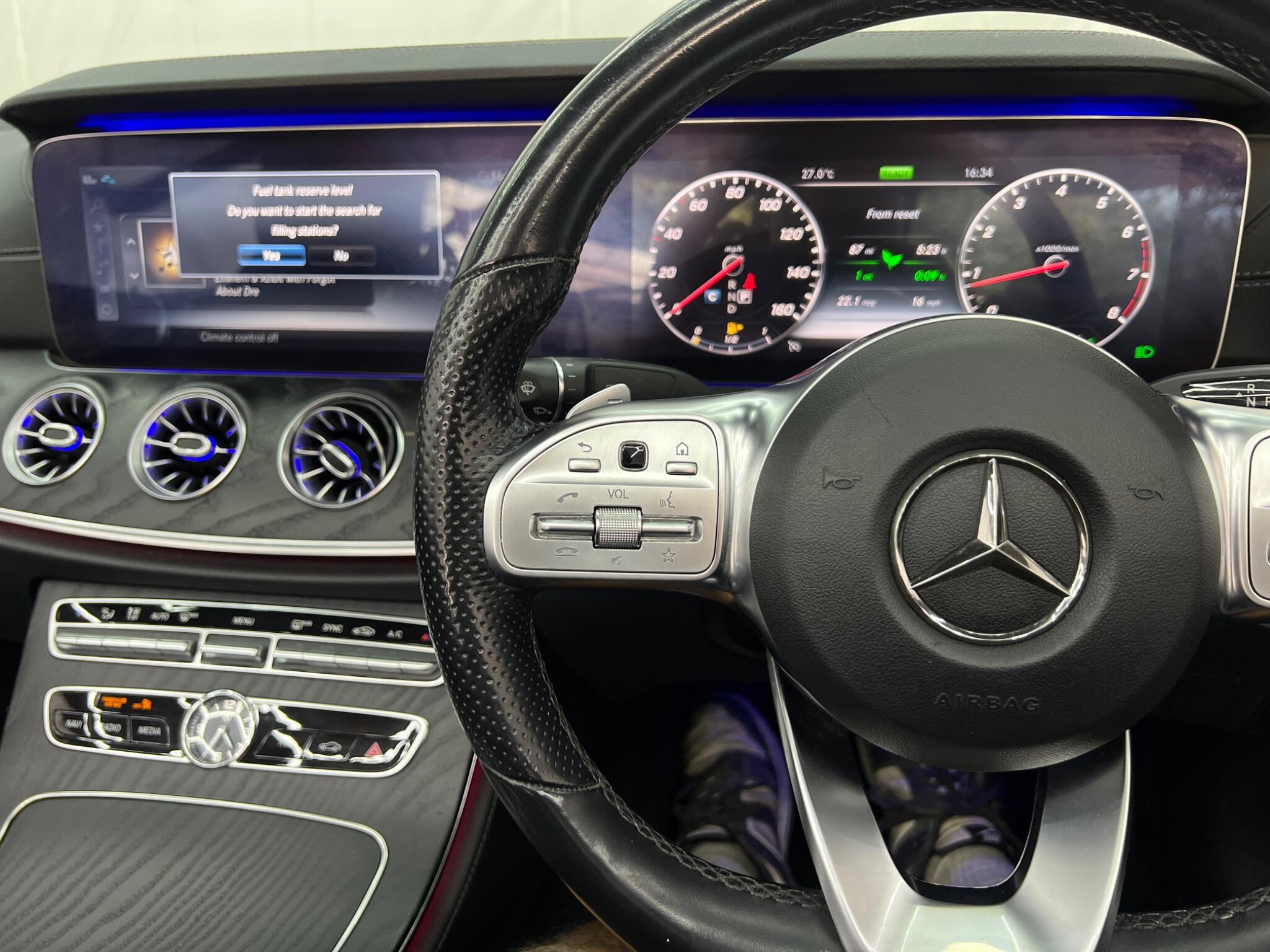 Mercedes-Benz E Class view 46