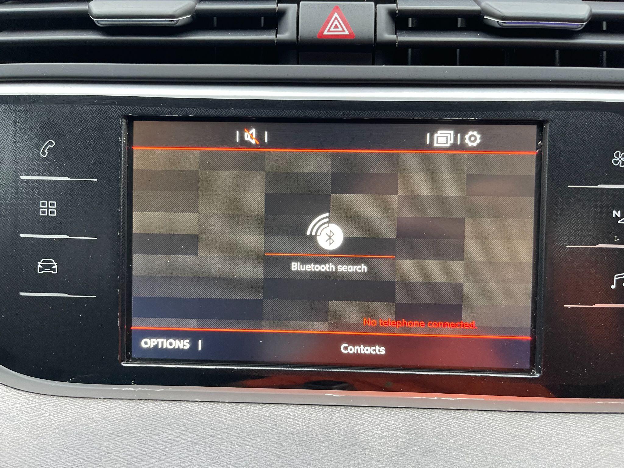 Citroen Grand C4 Picasso view 42