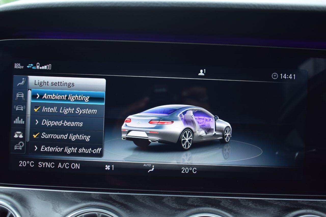 Mercedes-Benz E-Class view 48