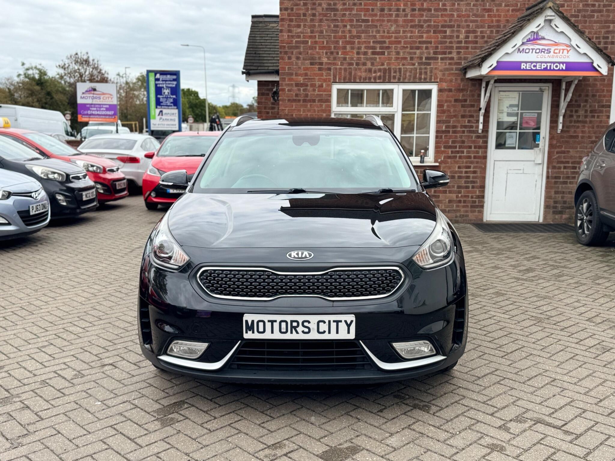 Kia Niro view 3