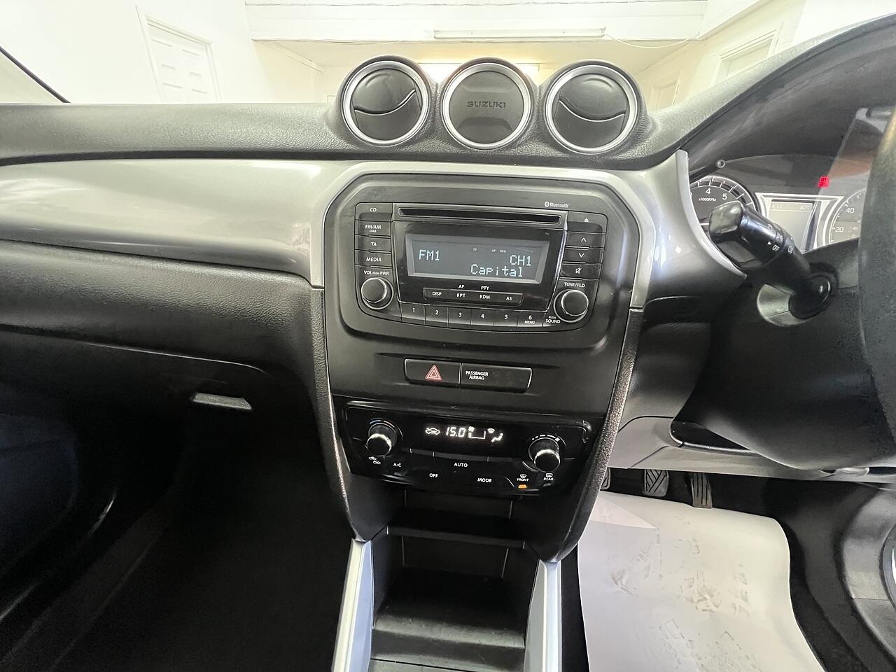 Suzuki Vitara view 11
