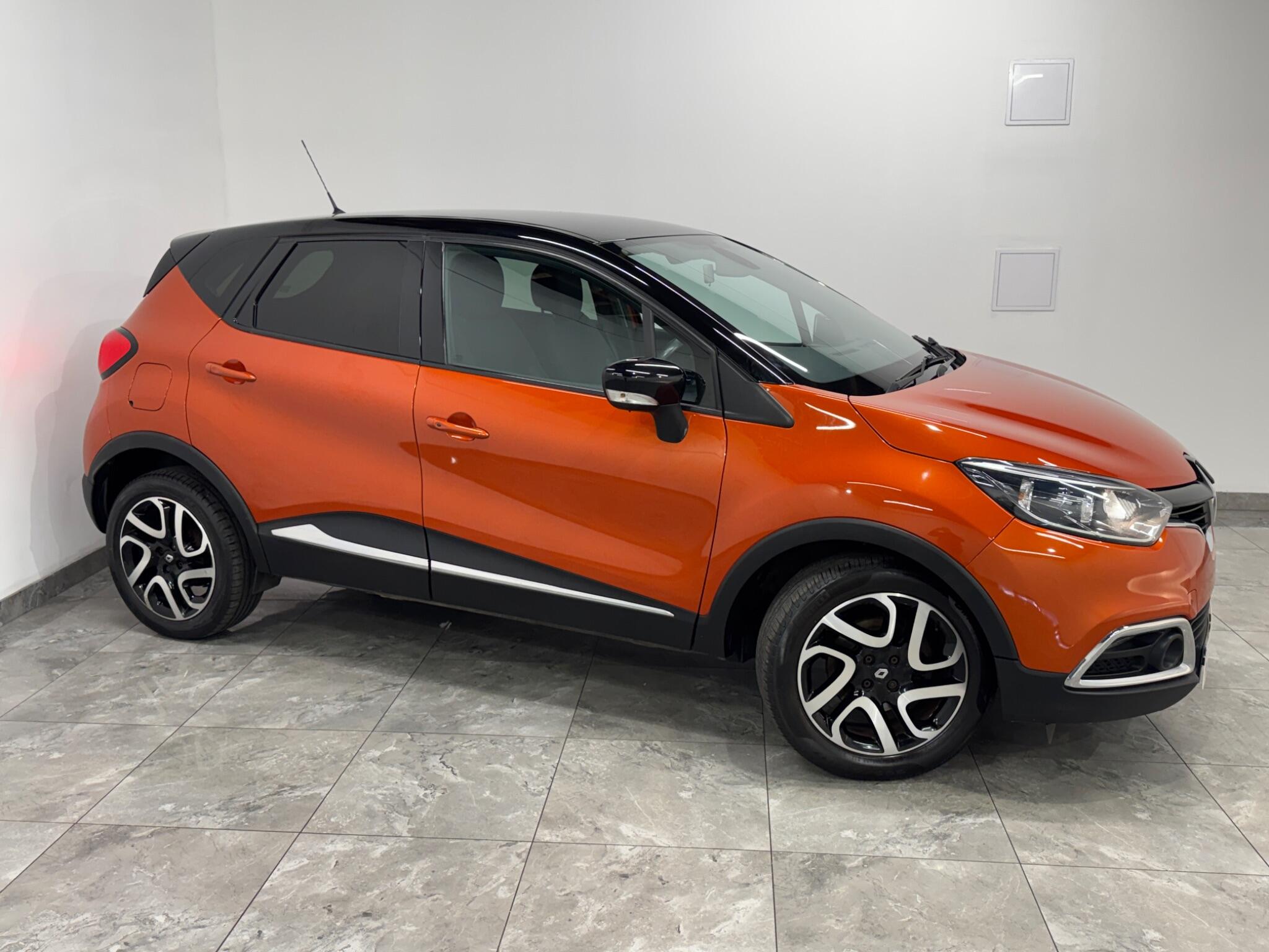 Renault Captur view 2