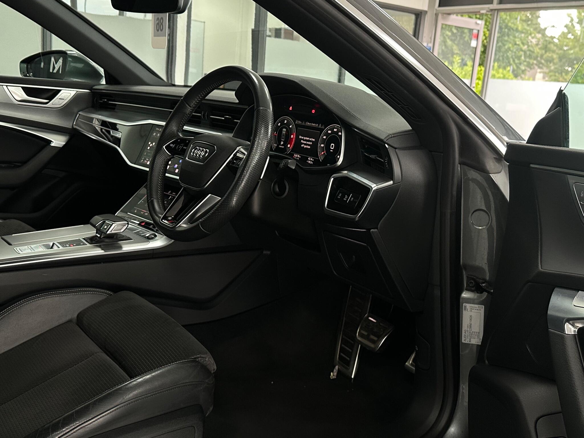 Audi A7 view 18