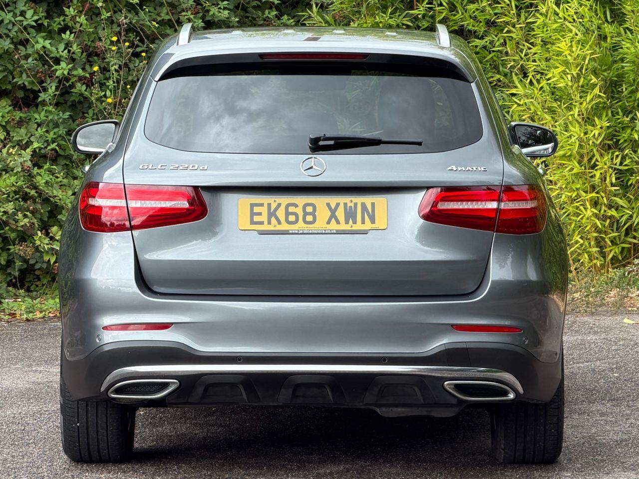 Mercedes-Benz GLC view 6