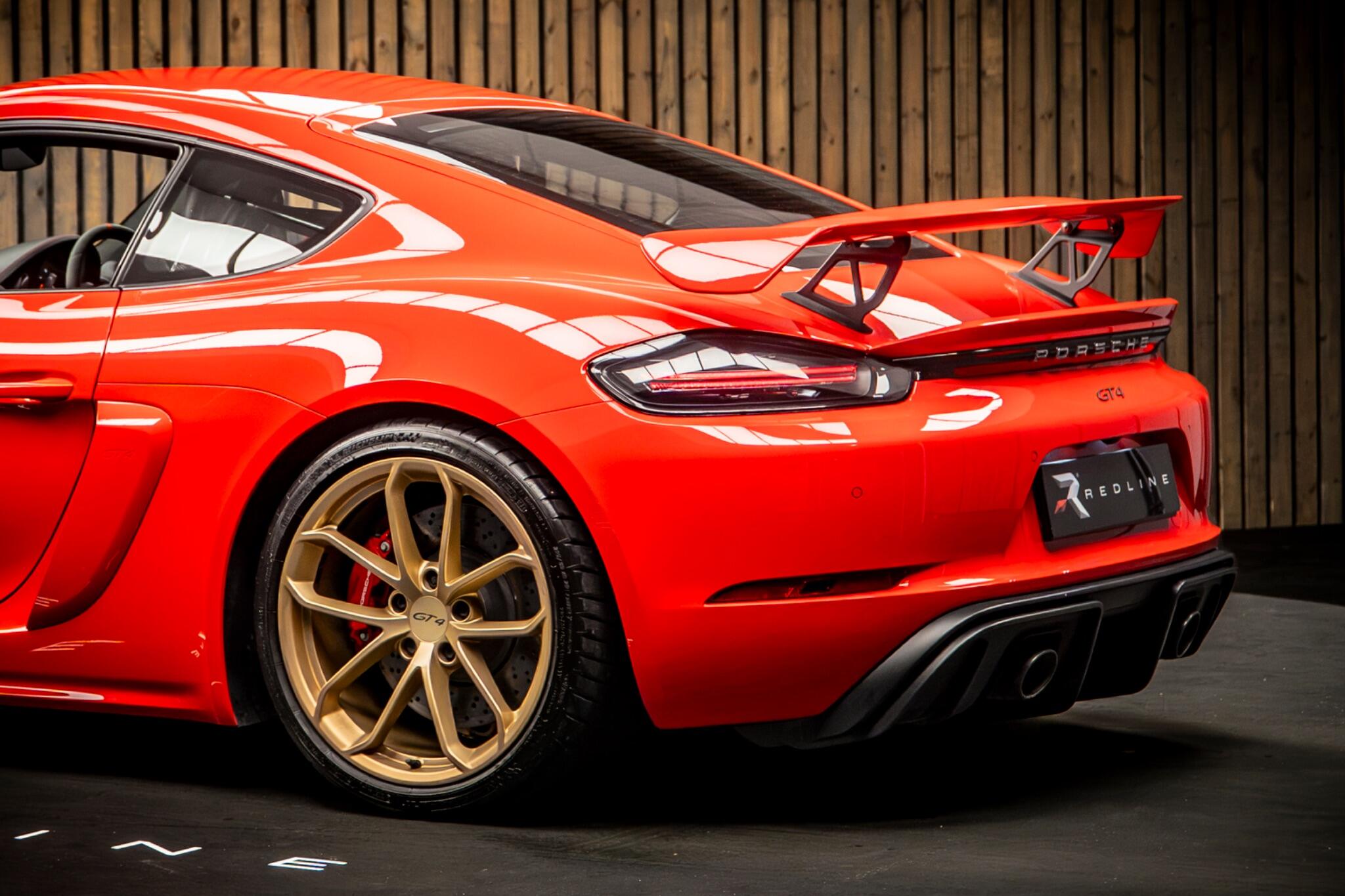Porsche Cayman view 17