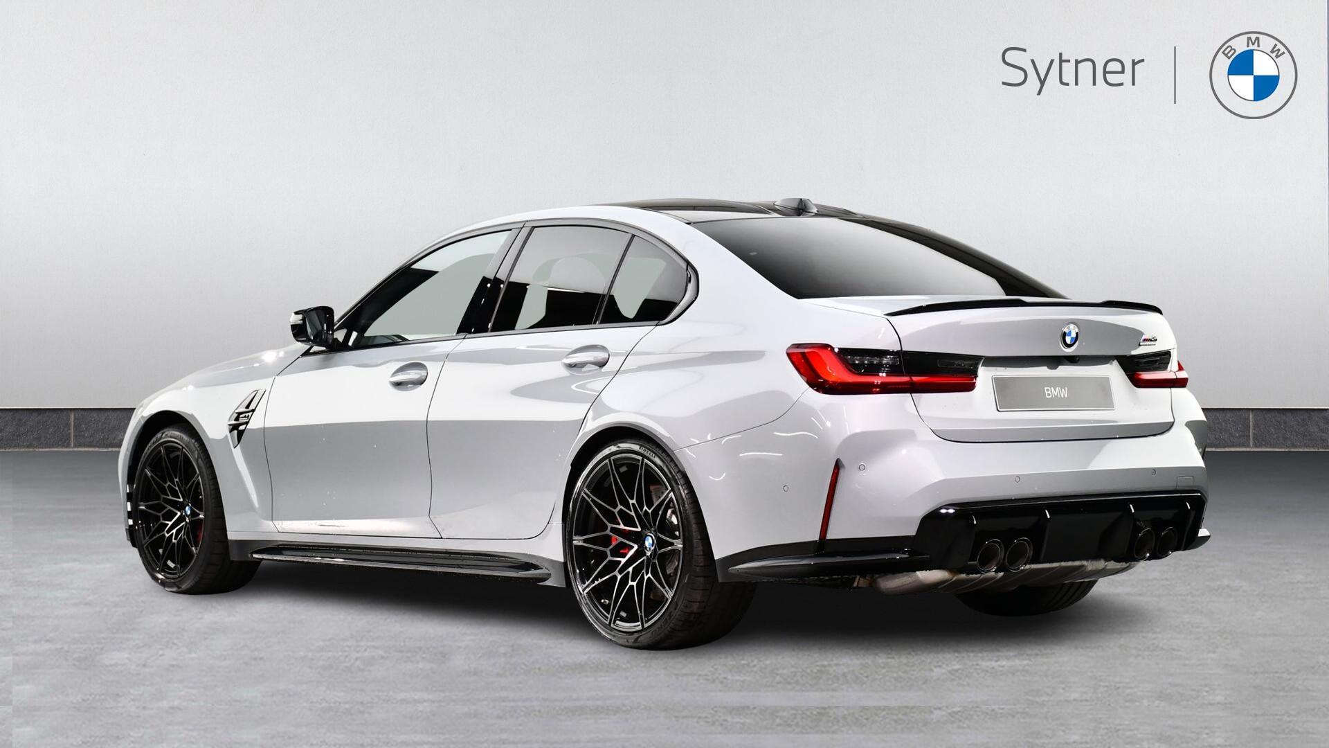 BMW M3 view 2