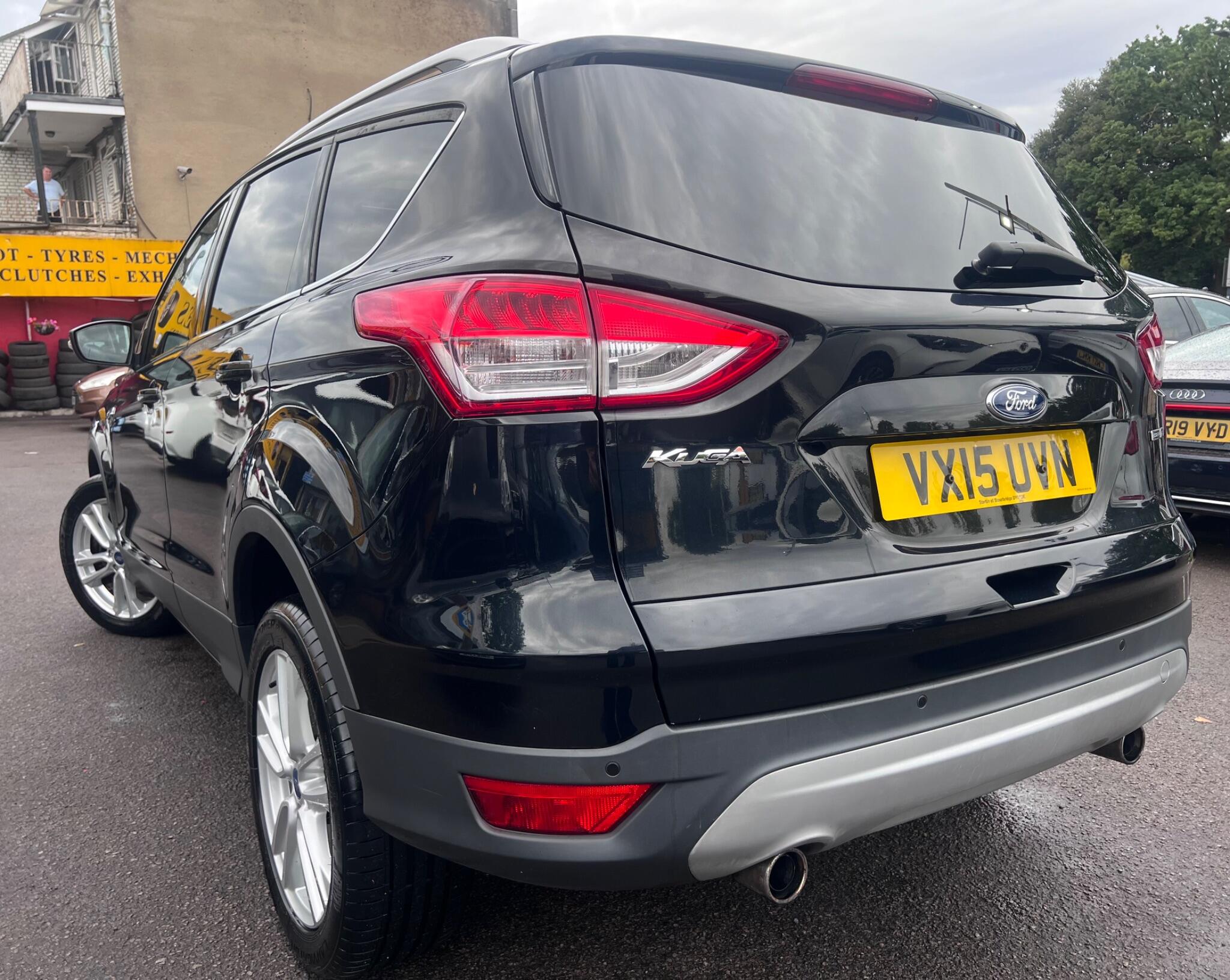 Ford Kuga view 11