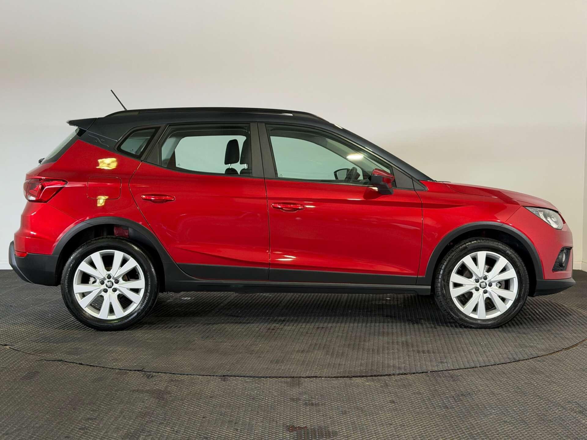 SEAT Arona view 8