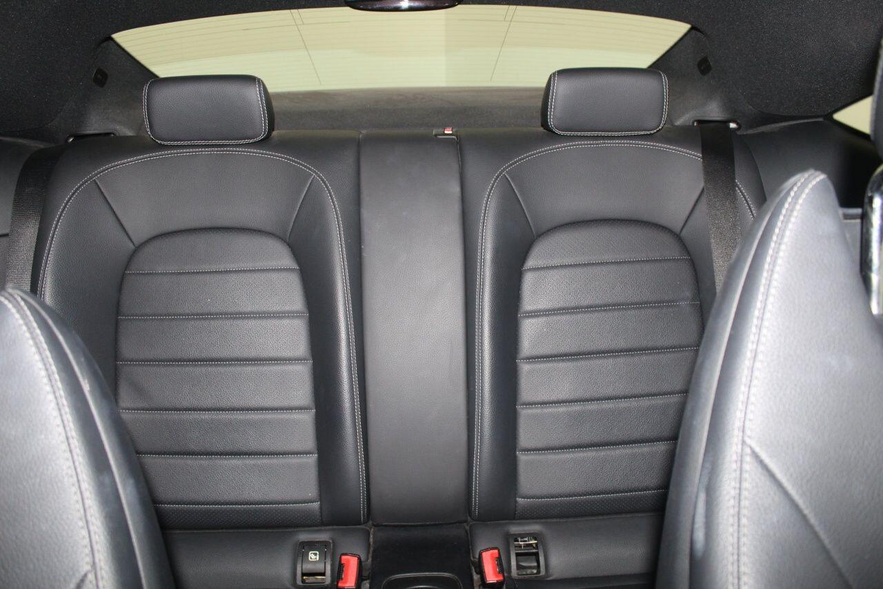 Mercedes-Benz C-Class view 51