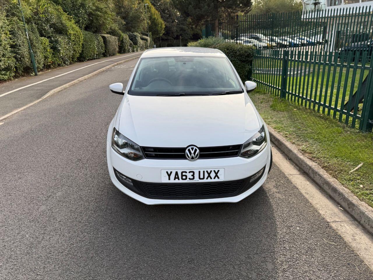 Volkswagen Polo view 3