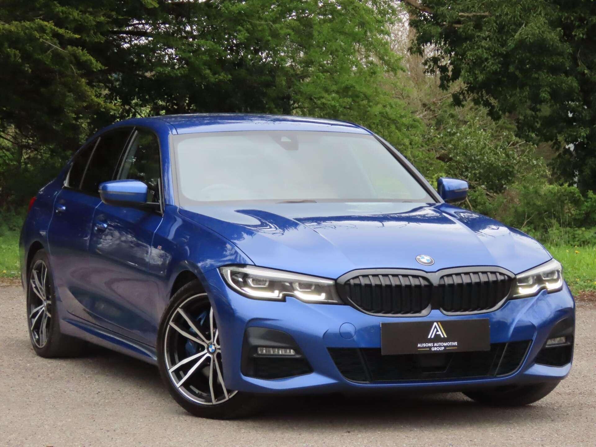 BMW 3 Series view 4
