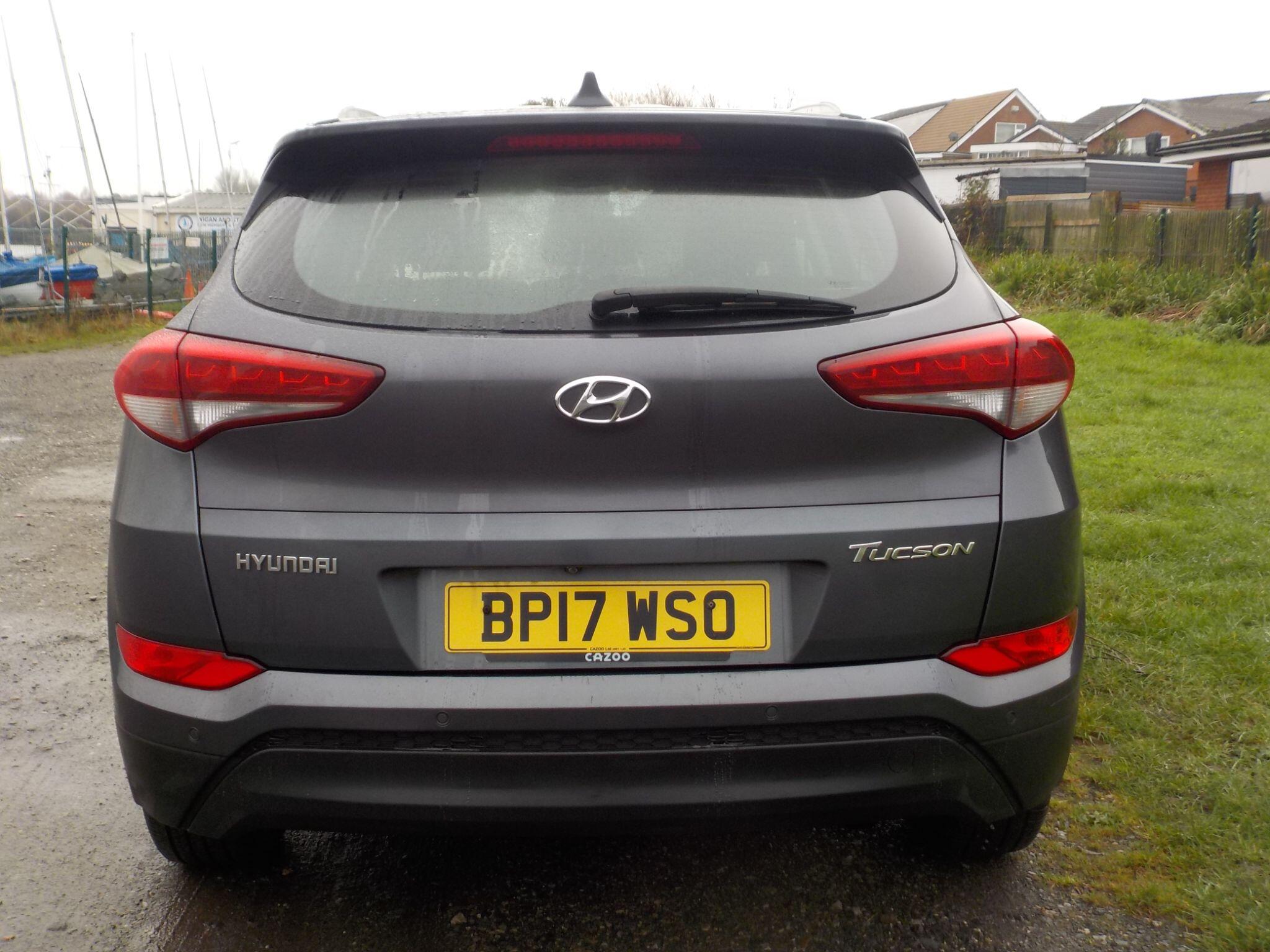 Hyundai TUCSON 1.7 CRDi Blue Drive SE Nav Euro 6 (s/s) 5dr