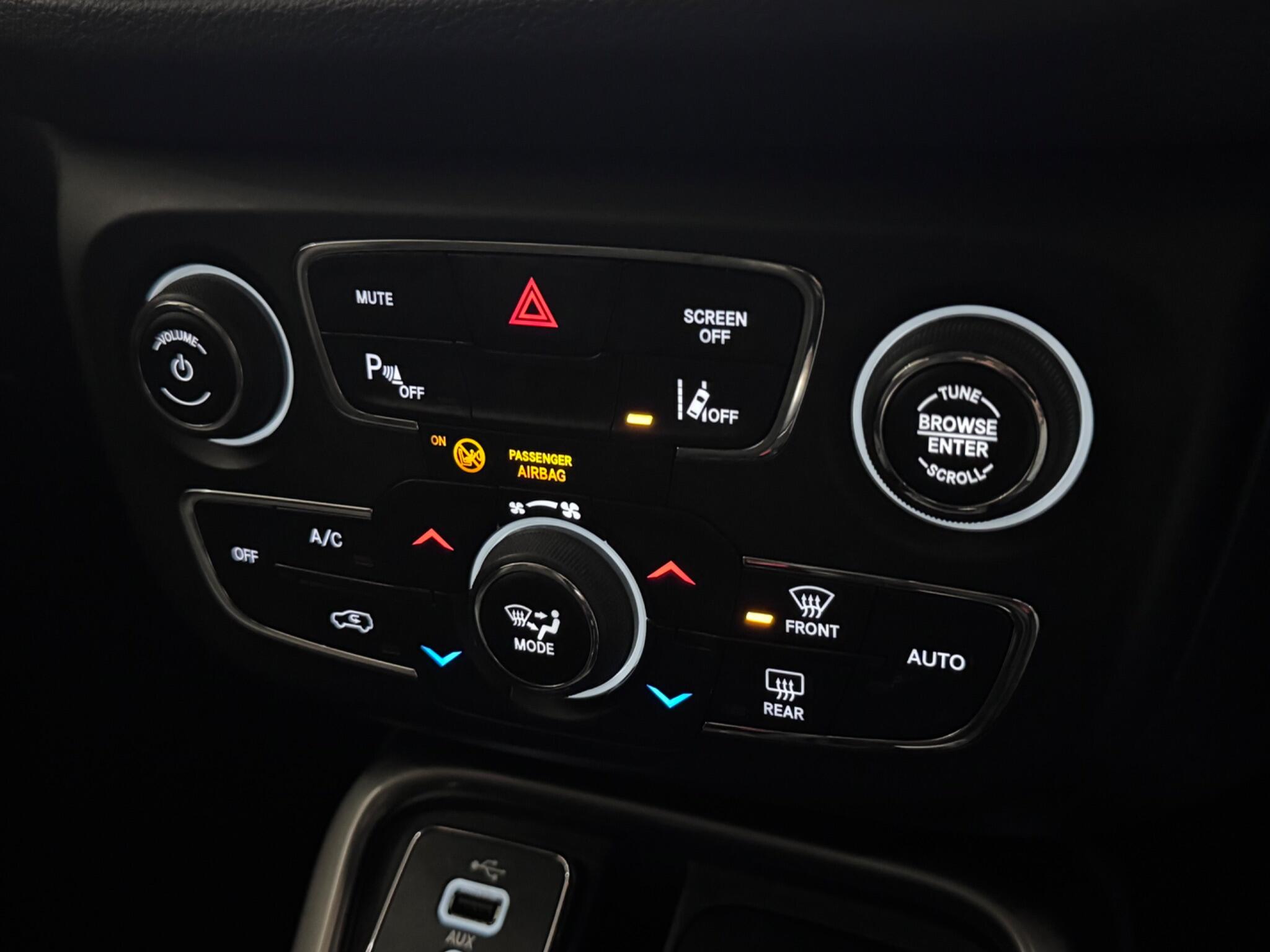 Jeep Compass view 14