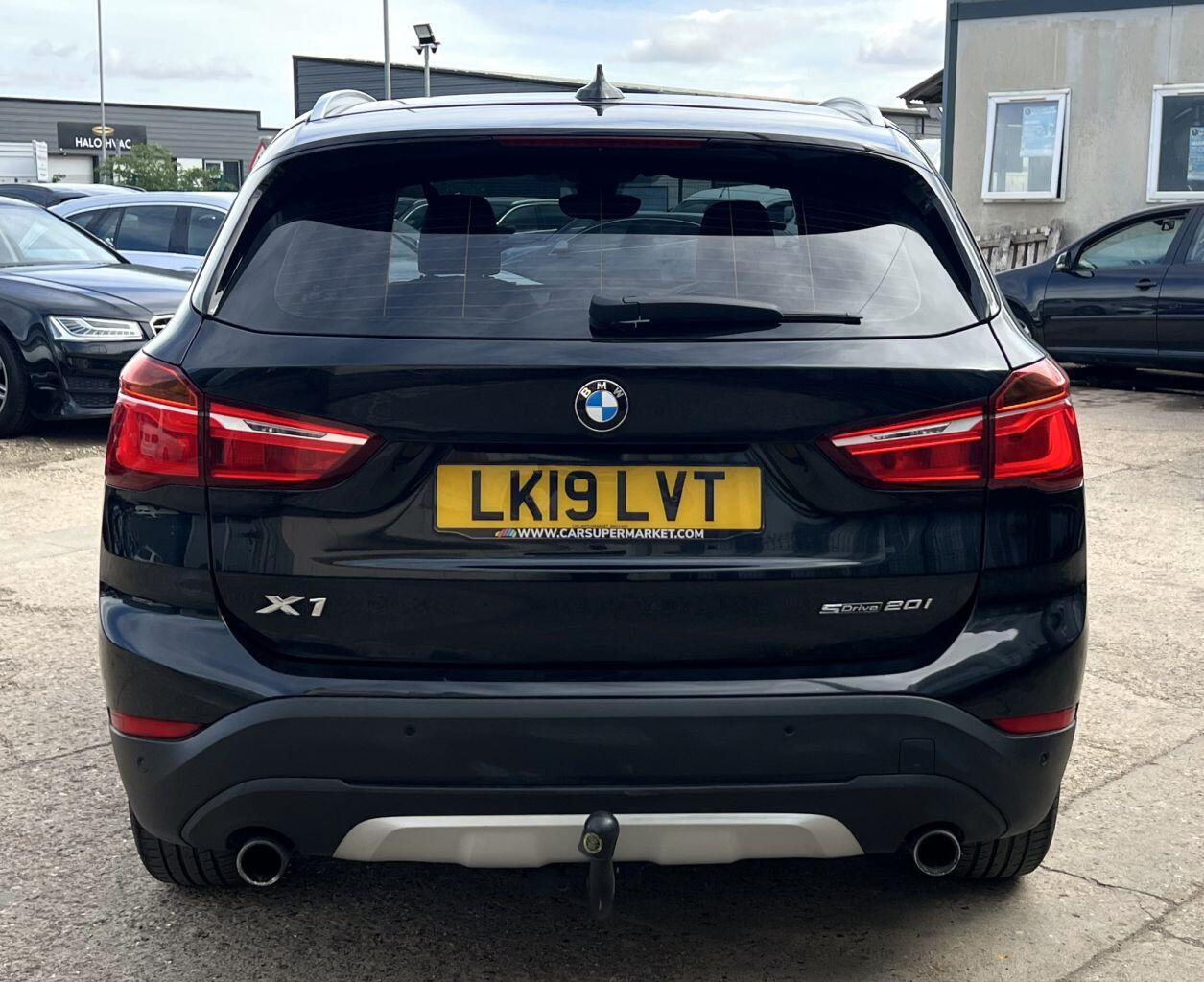 BMW X1 view 6