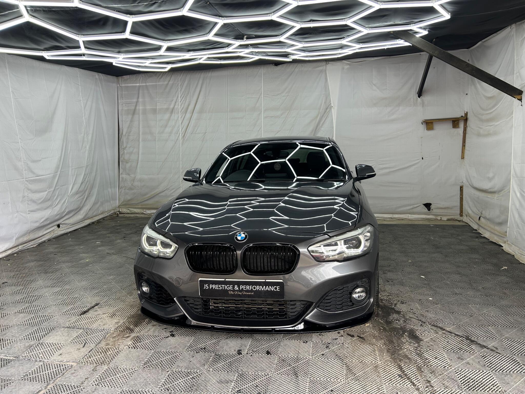 BMW 1 Series view 6