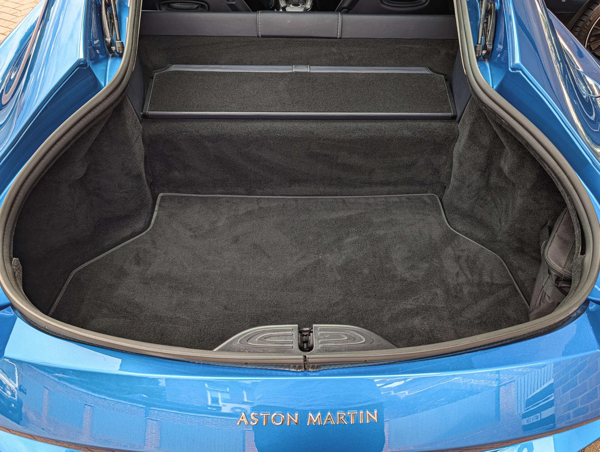 Aston Martin Vantage view 37