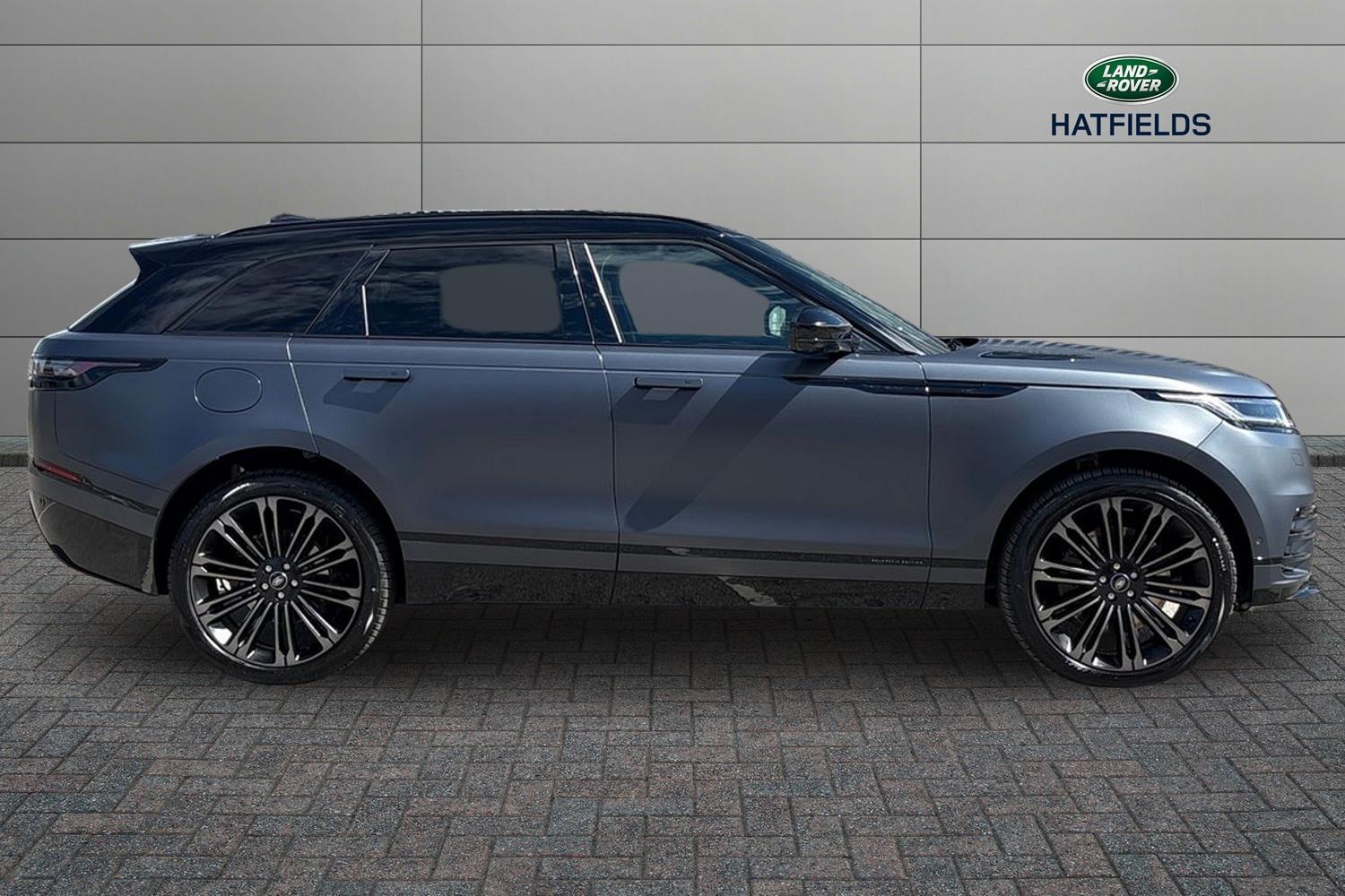 Land Rover Range Rover Velar view 5