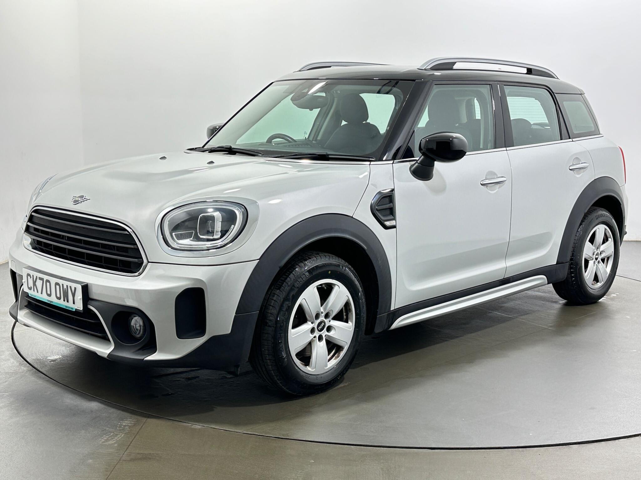 Mini Countryman view 4
