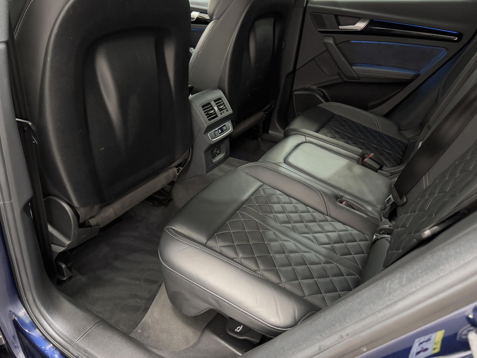 Audi Q5 view 49