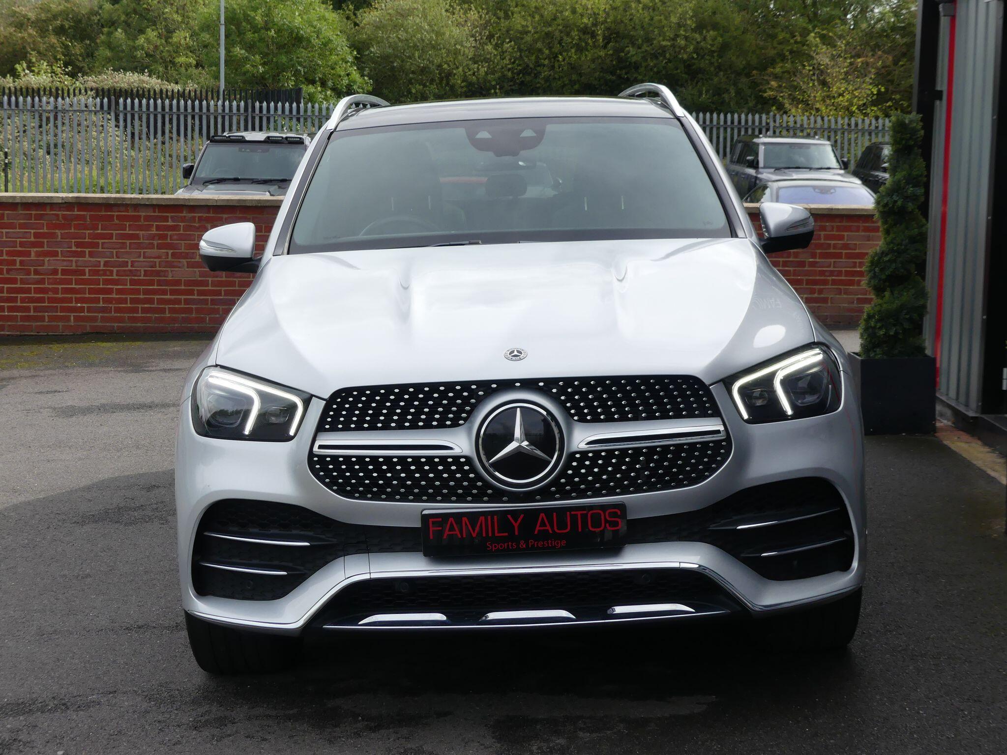 Mercedes-Benz Gle view 4