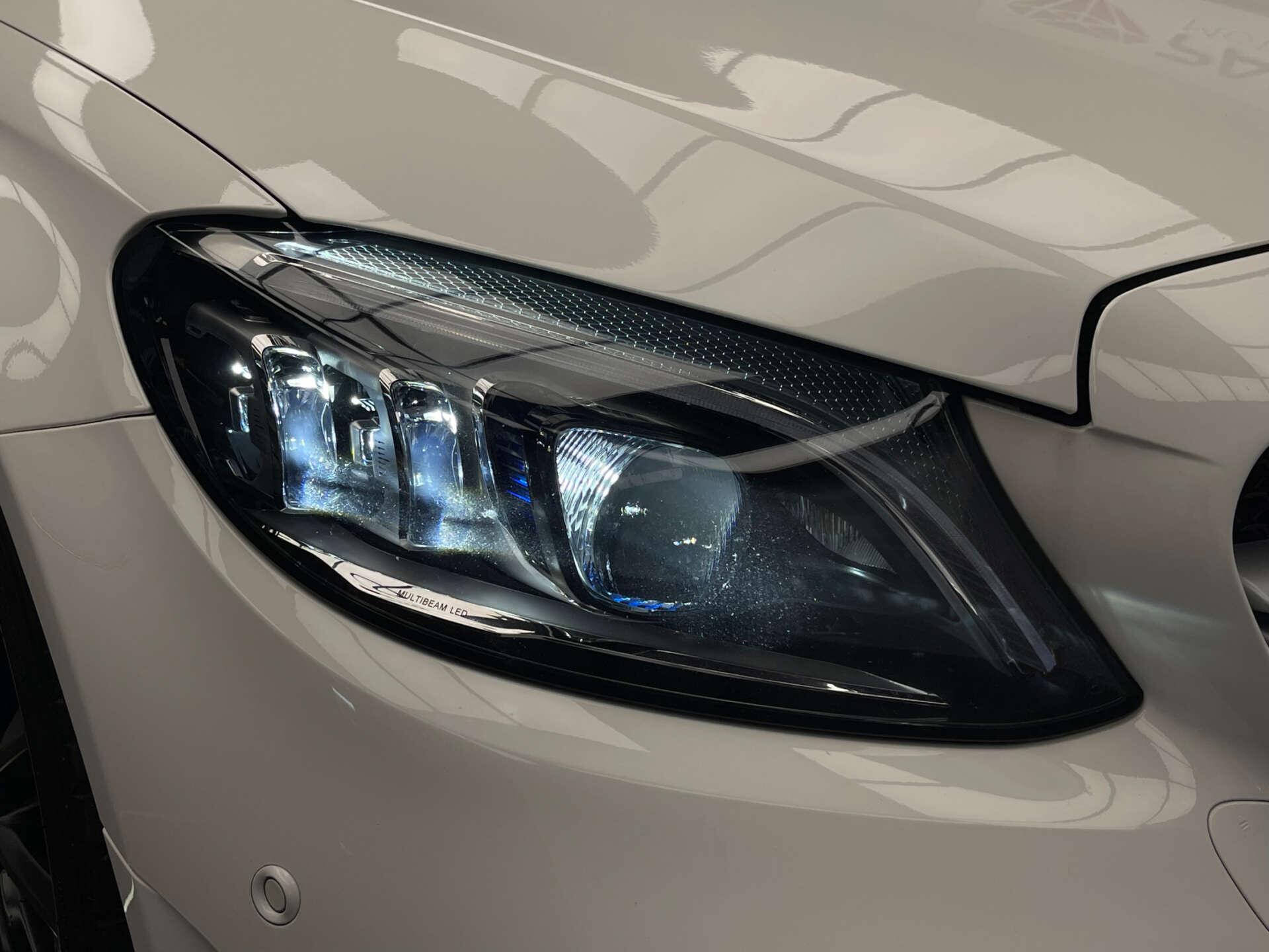 Mercedes-Benz C Class view 8