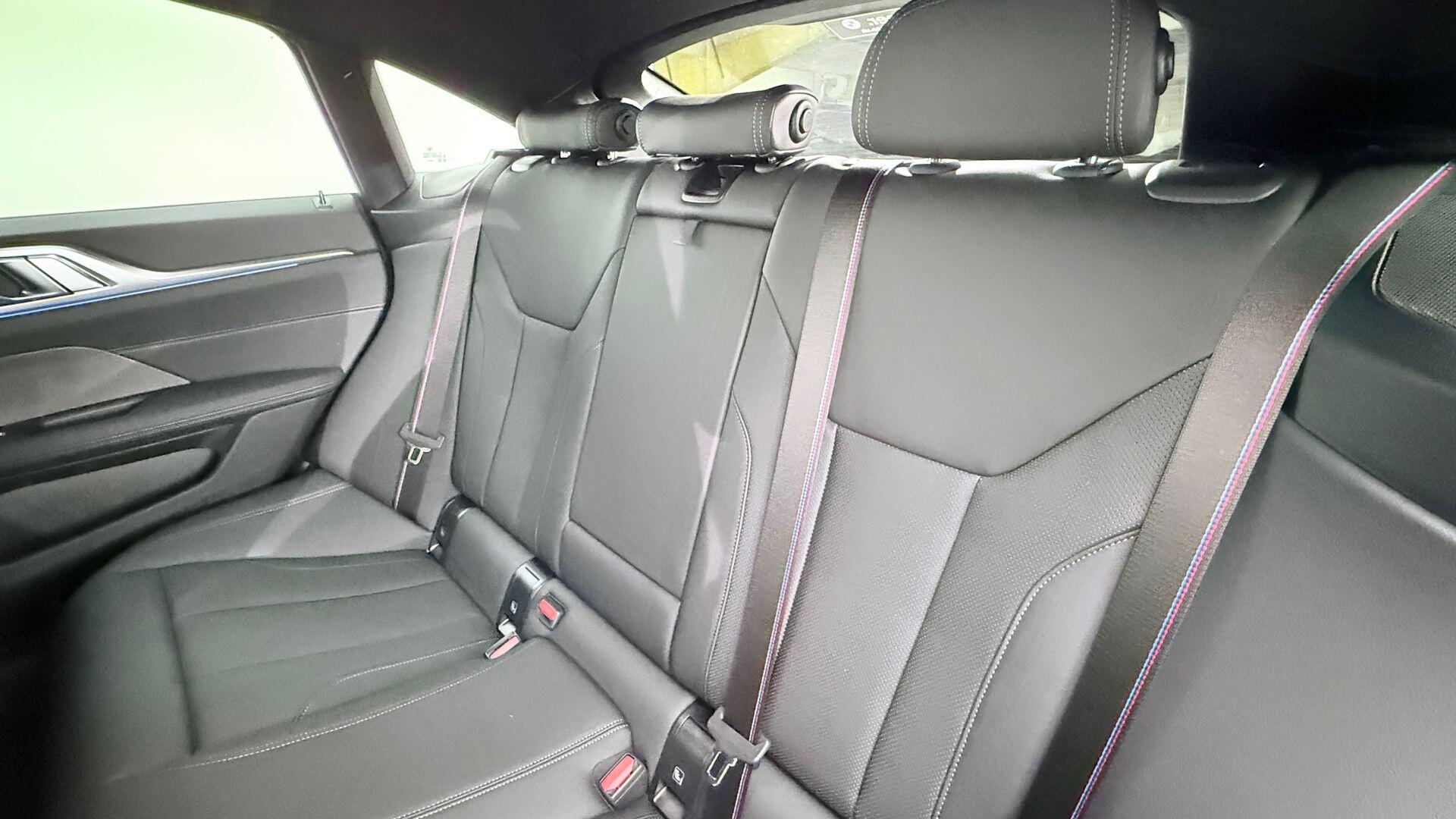 BMW i4 view 12