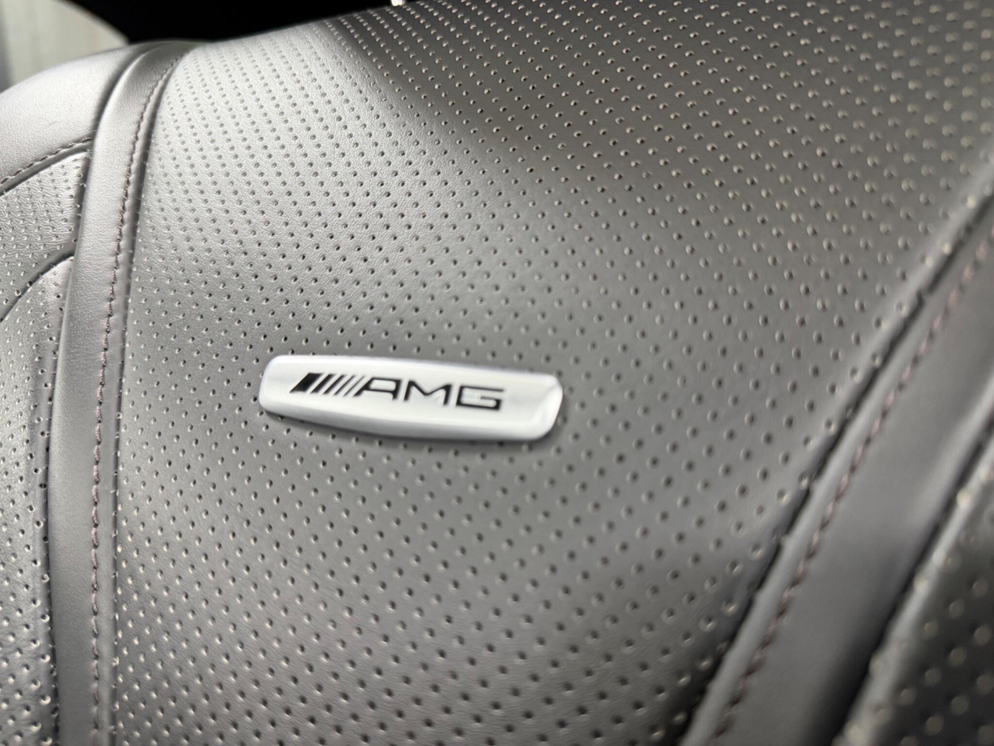 Mercedes-Benz S-Class view 41