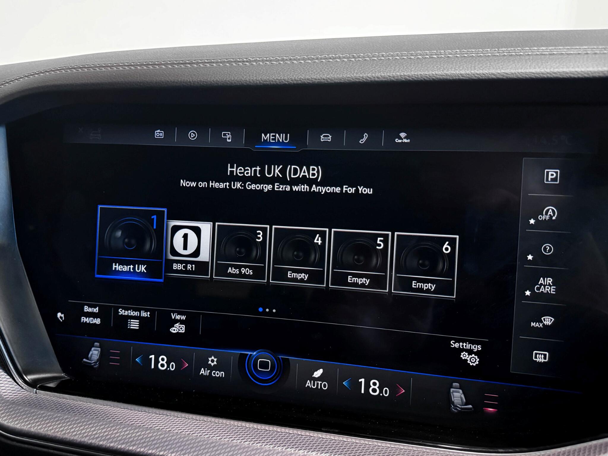 Volkswagen Touareg view 41