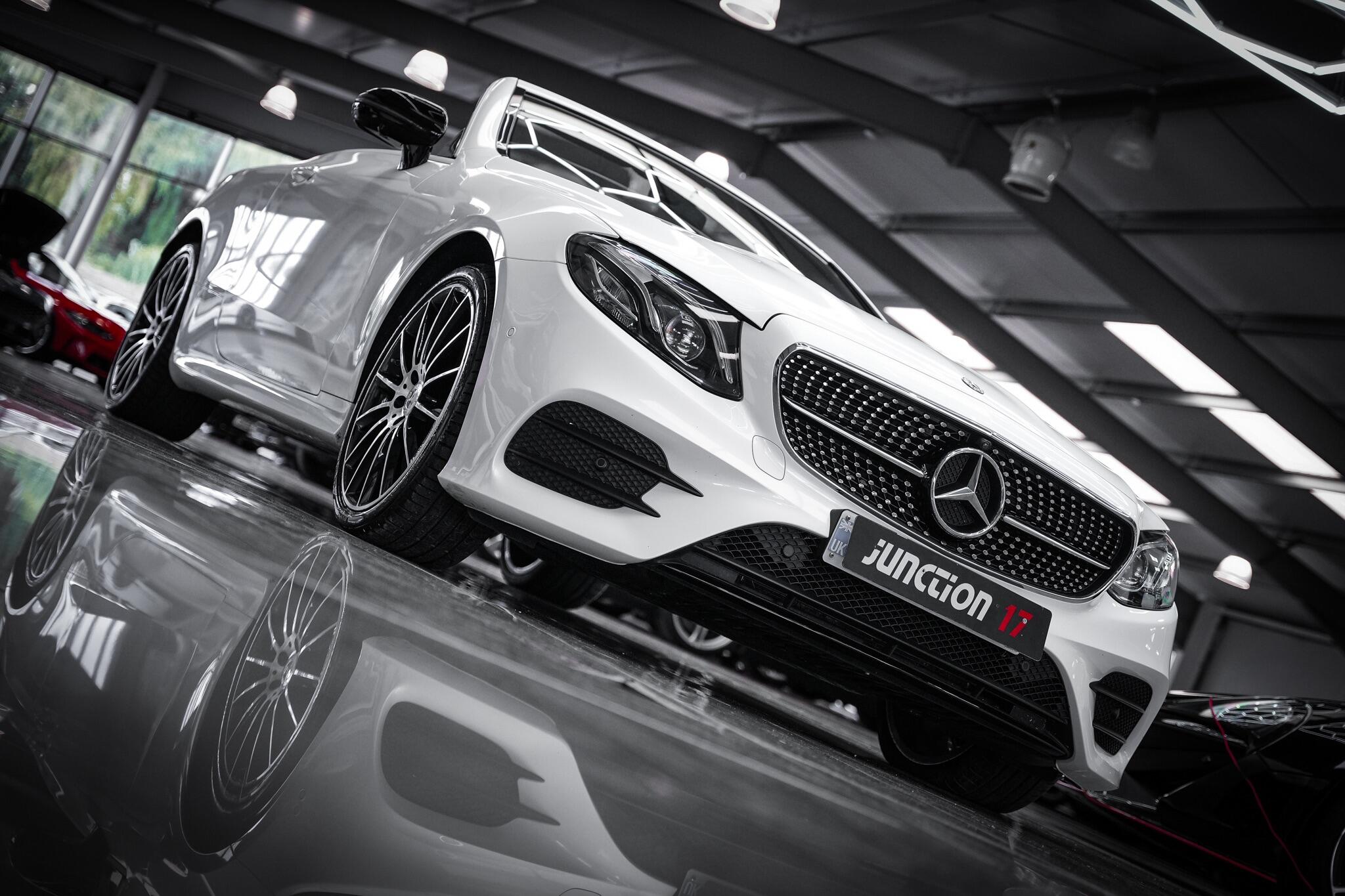 Mercedes-Benz E-Class view 28