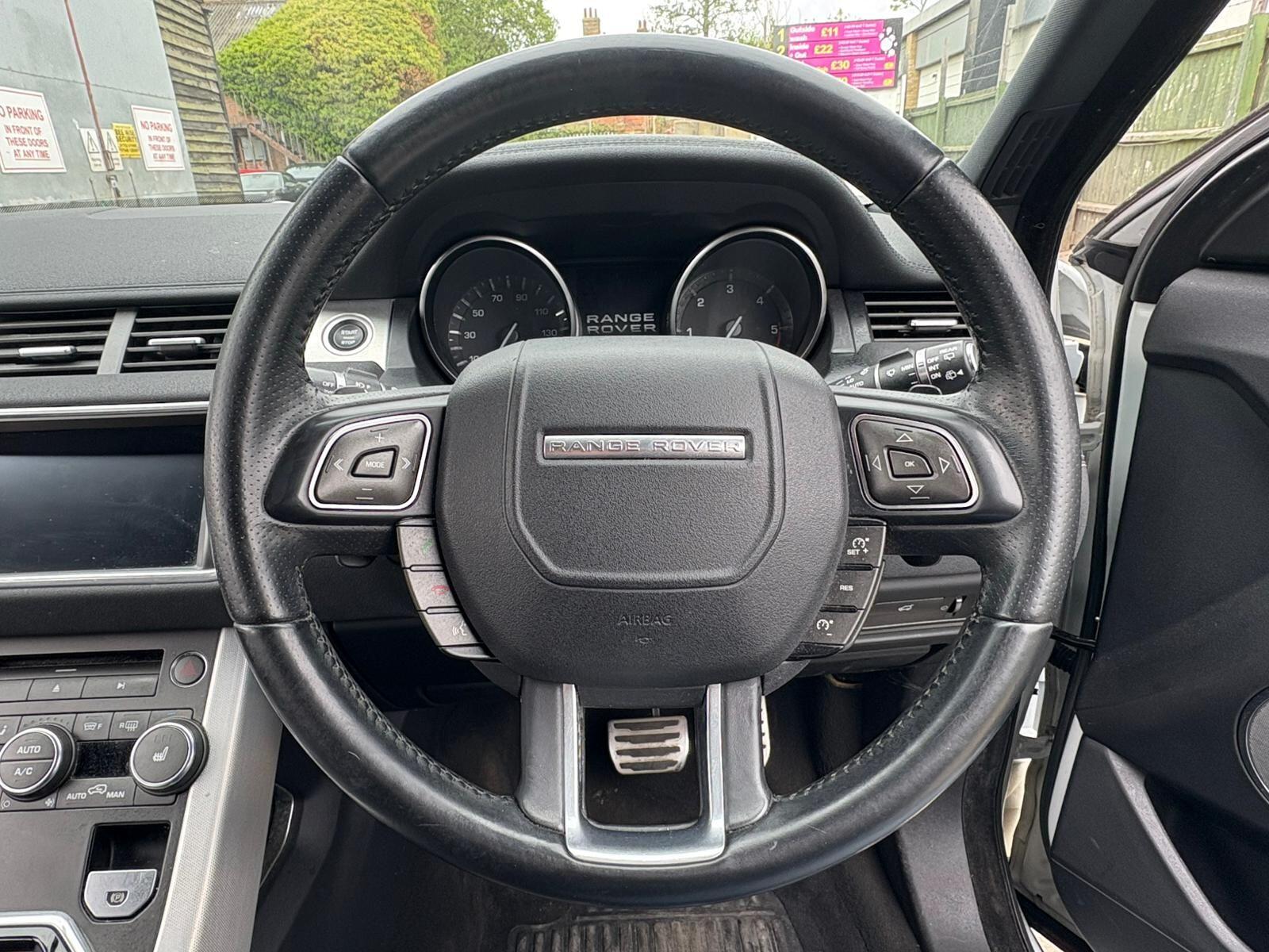 Land Rover Range Rover Evoque view 22