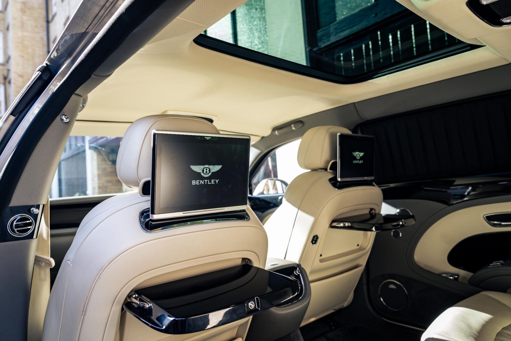 Bentley Mulsanne view 29