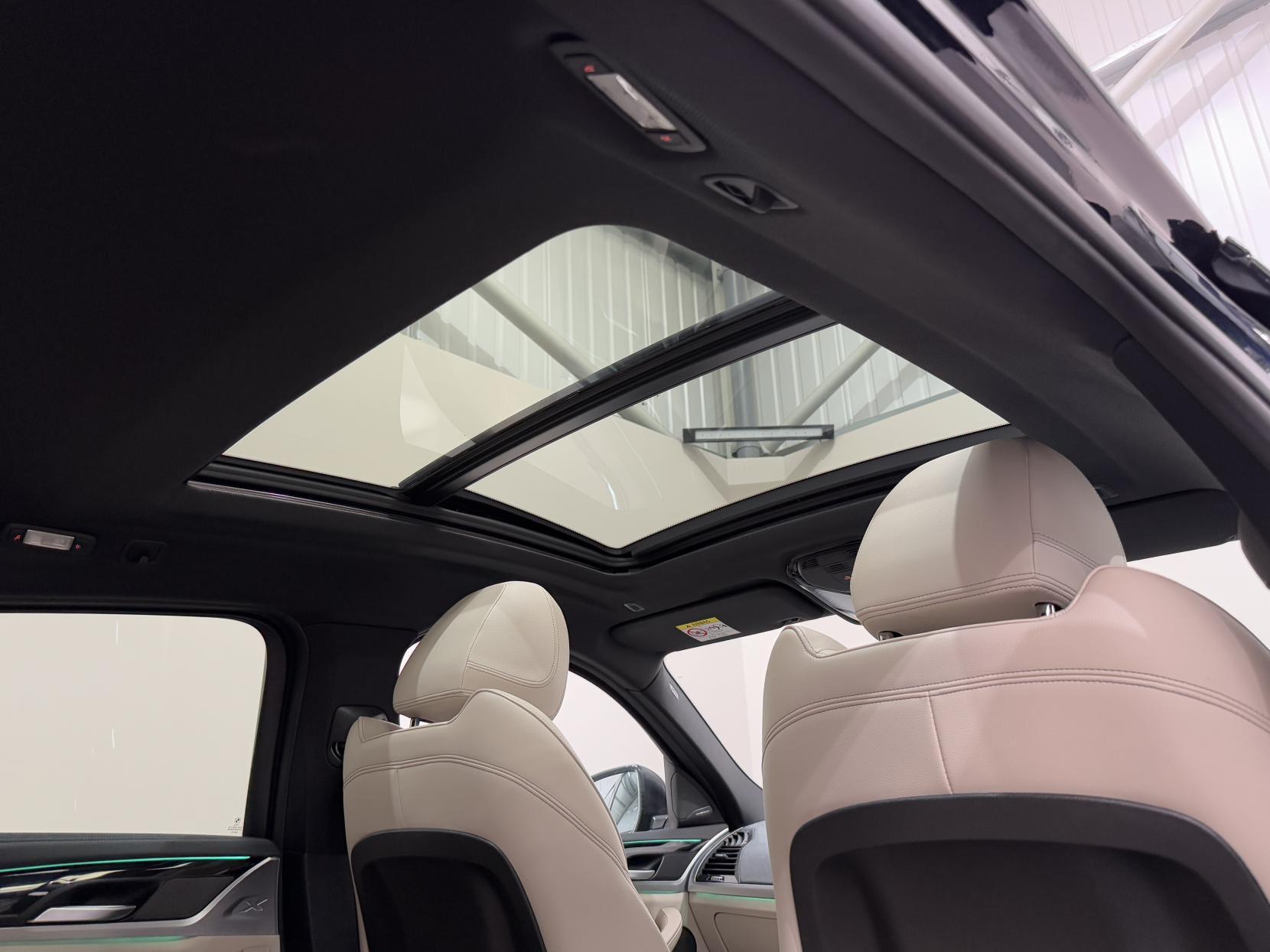 BMW X4 view 62