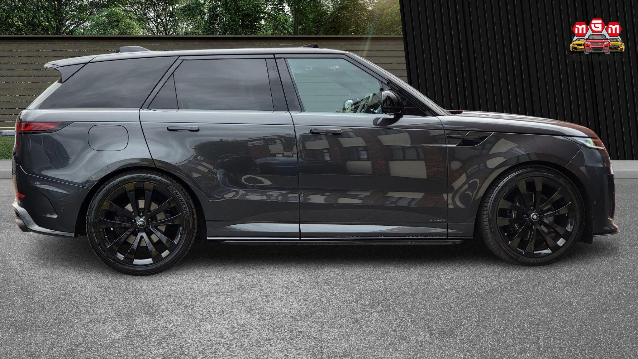 Land Rover Range Rover Sport view 10