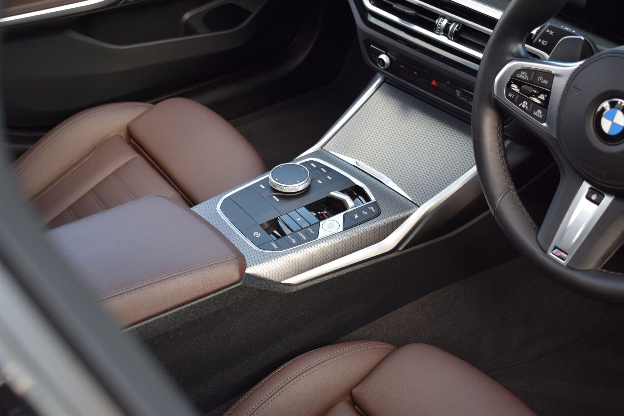 BMW 3 Series view 7