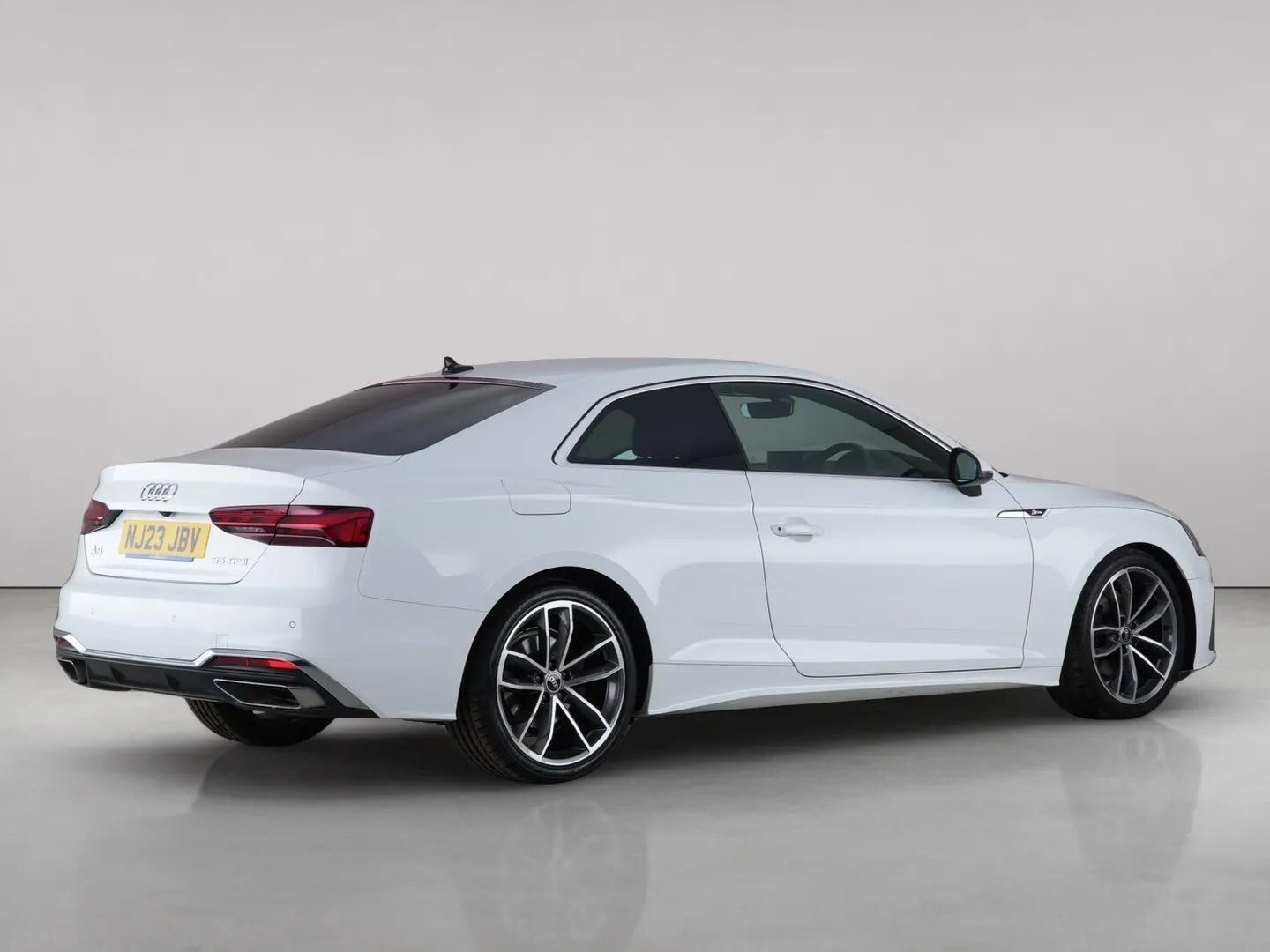 Audi A5 view 8