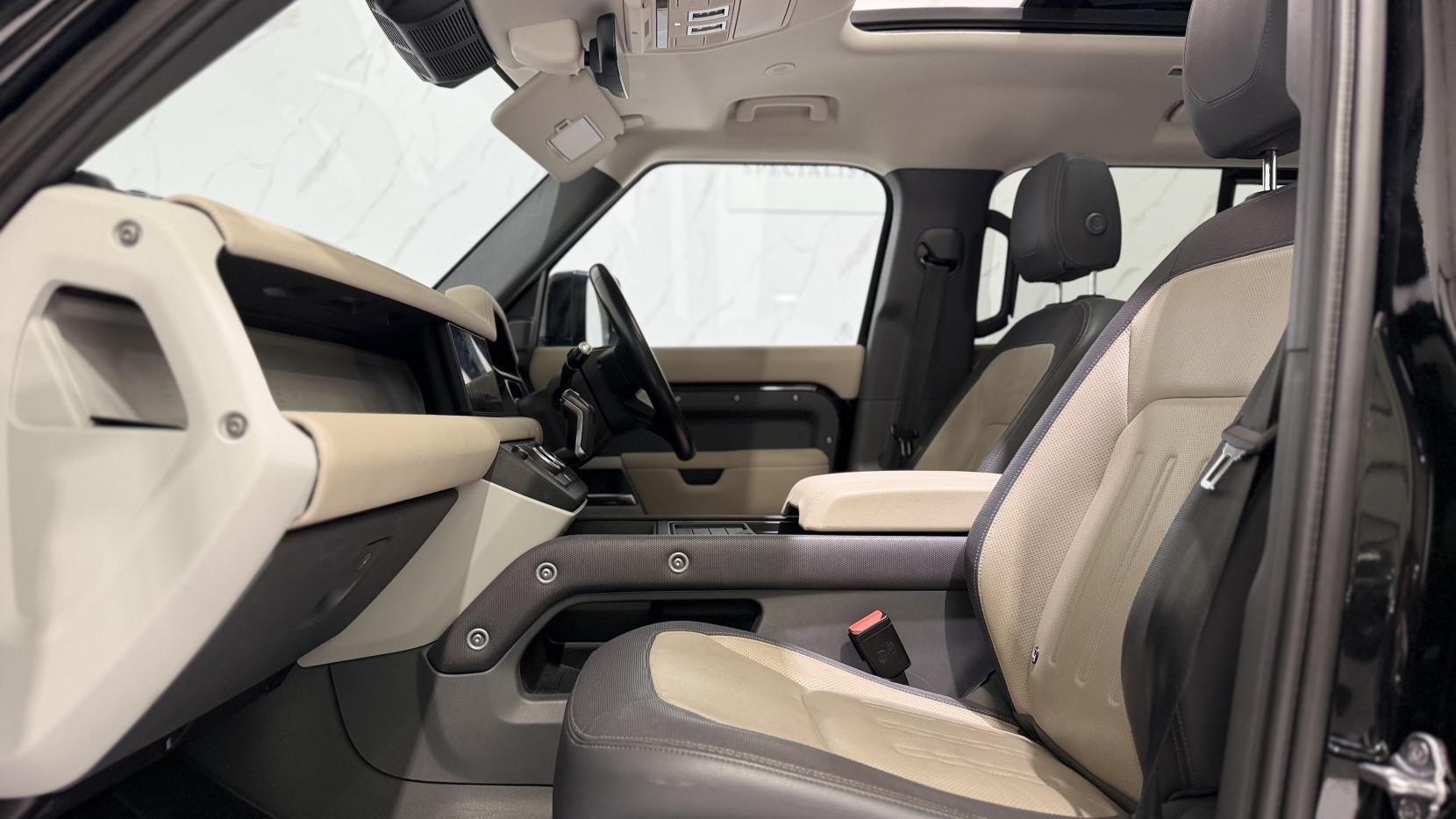 Land Rover Defender view 7