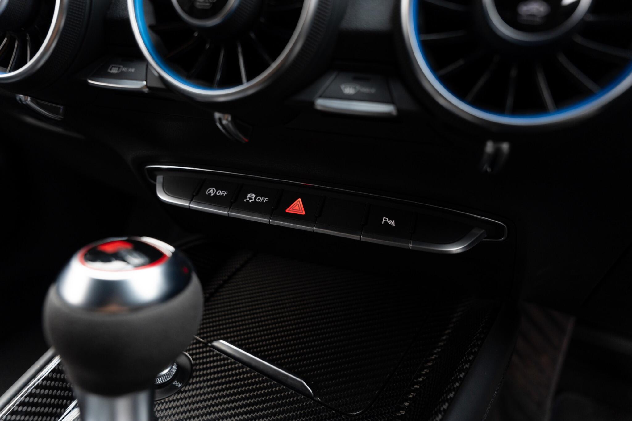Audi TT RS view 56
