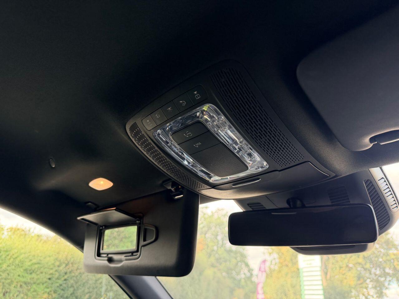 Mercedes-Benz A Class view 73